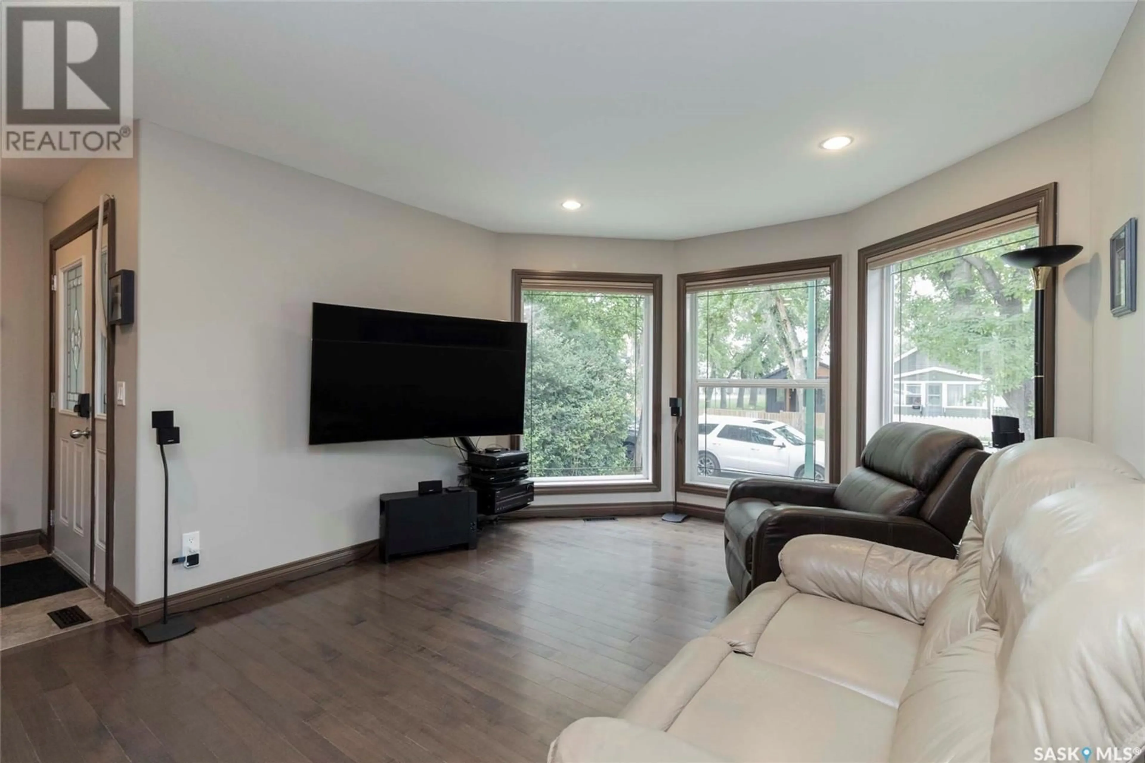 Unknown for 1405 7TH AVENUE, Saskatoon Saskatchewan S7K2W3