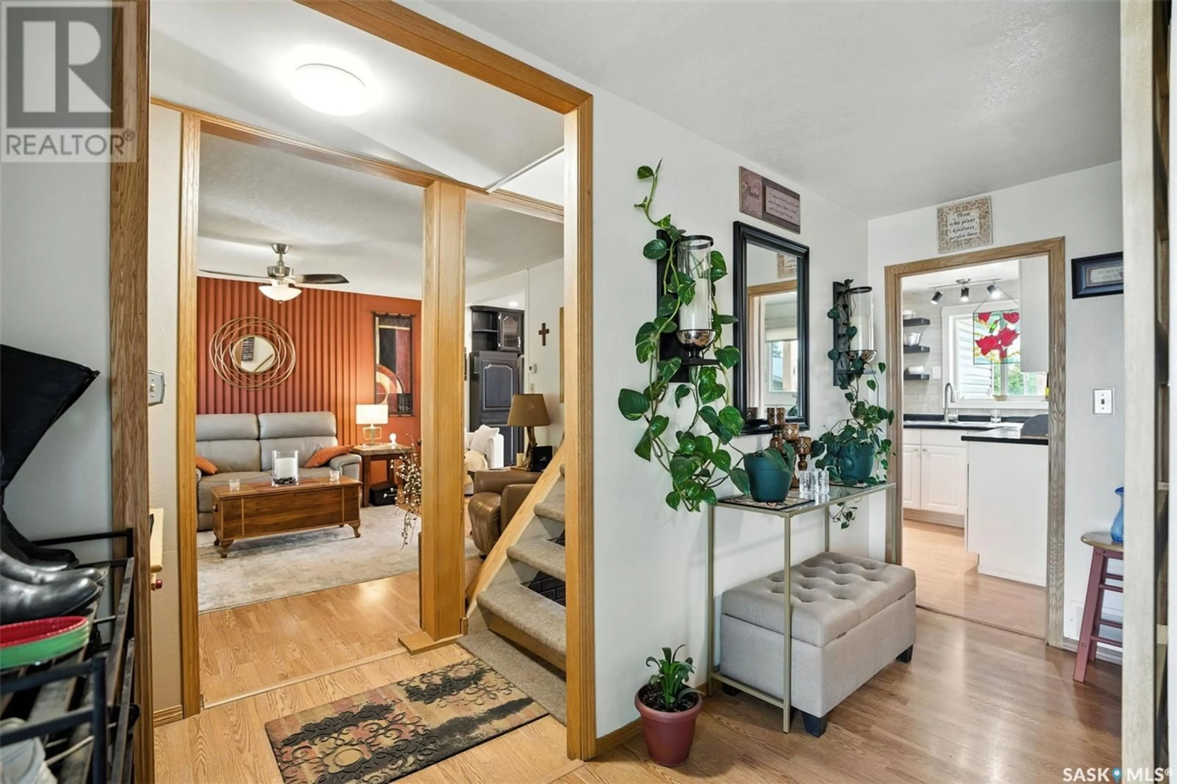 Indoor entryway for 624 GARDNER STREET, Bruno Saskatchewan S0K0S0