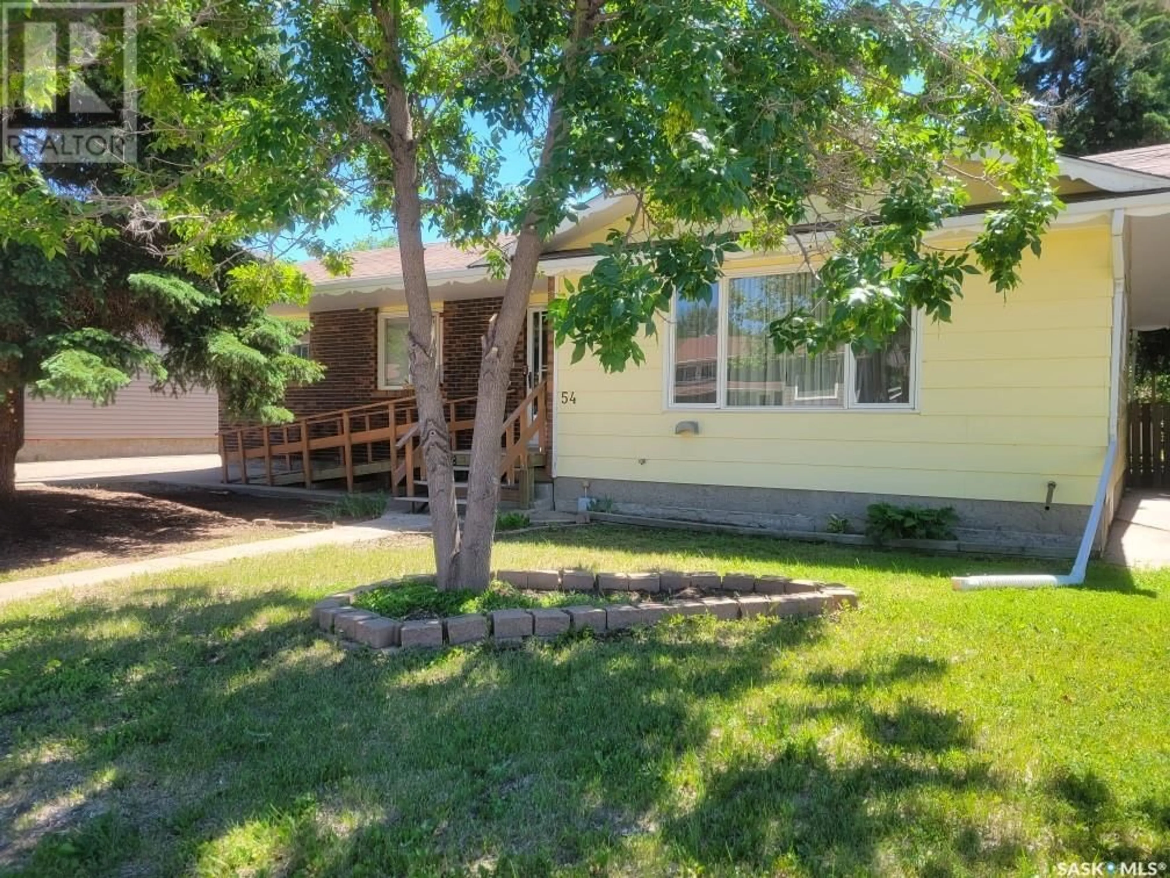 Unknown for 54 BUTTERCUP CRESCENT, Moose Jaw Saskatchewan S6J1A4