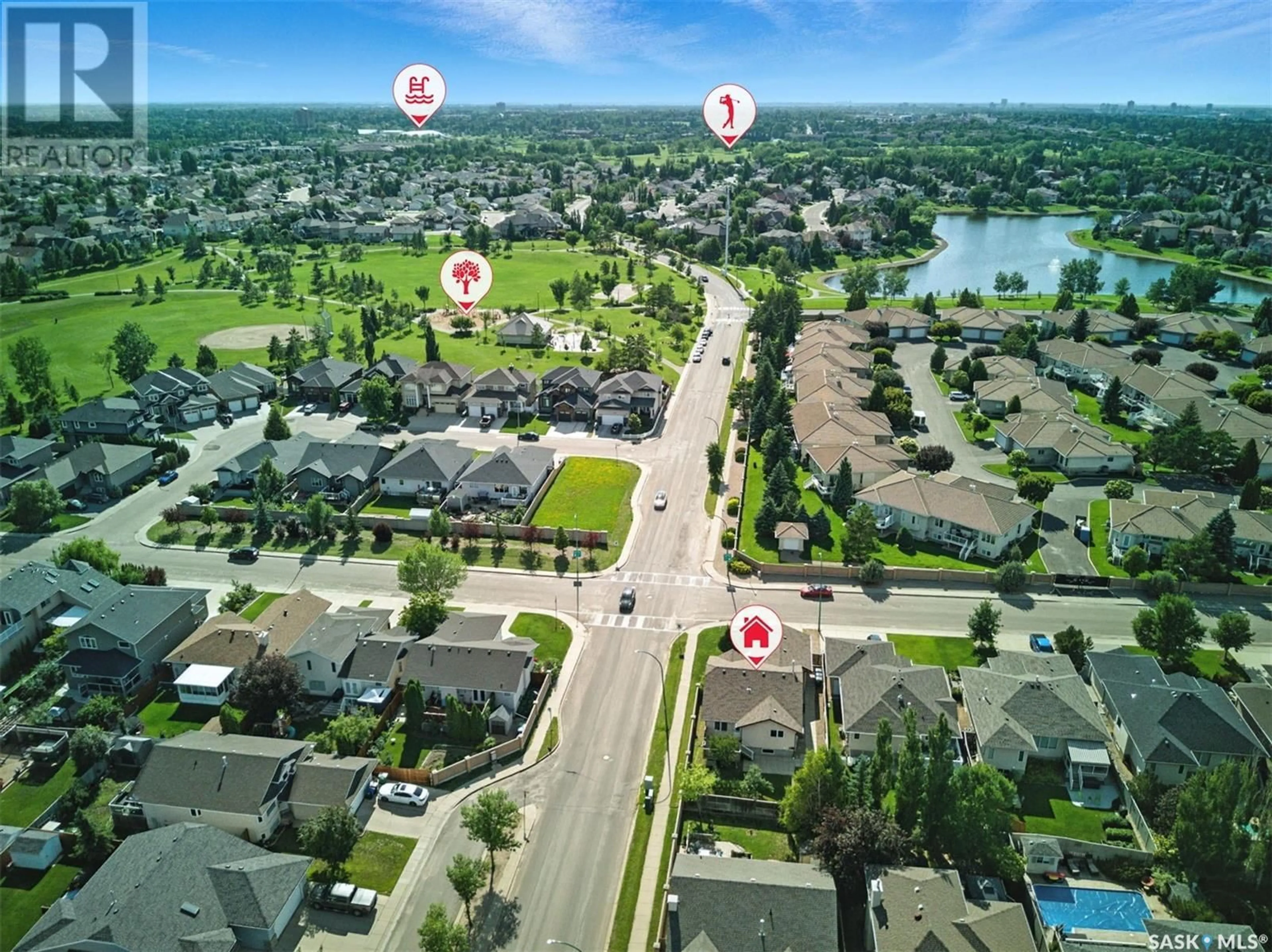 A pic from outside/outdoor area/front of a property/back of a property/a pic from drone, street for 102 BAYFIELD CRESCENT, Saskatoon Saskatchewan S7V1E3
