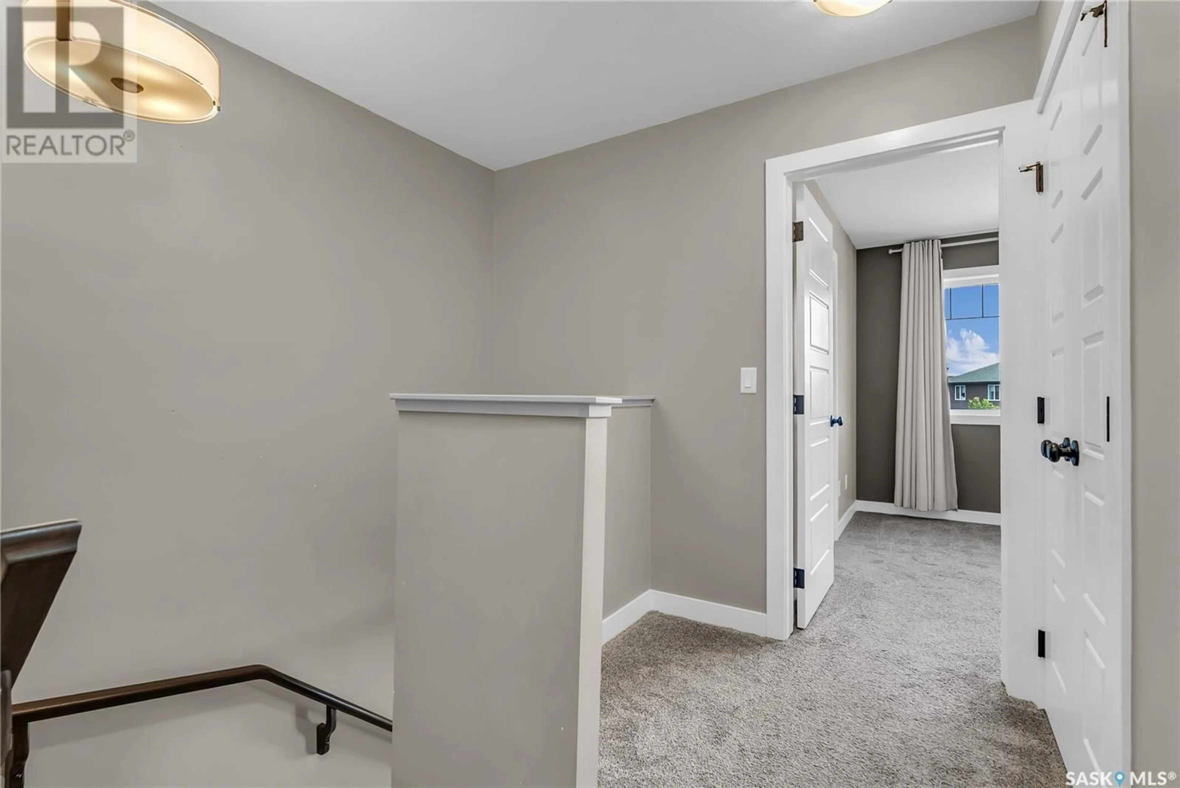 Indoor entryway for 205 - 171 BEAUDRY CRESCENT, Martensville Saskatchewan S0K0A2
