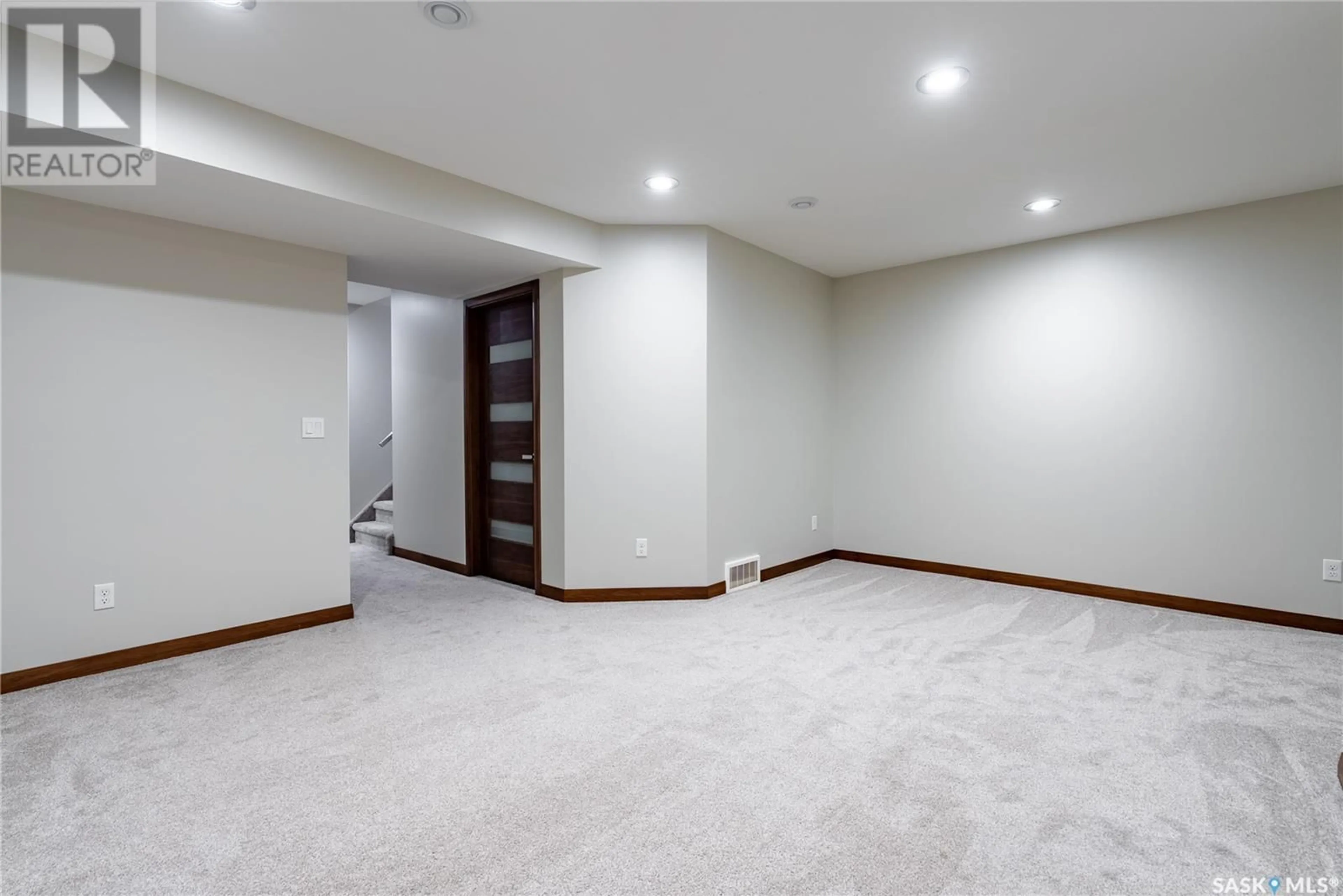 A pic of a room for 403 - 1555 PATON CRESCENT, Saskatoon Saskatchewan S7W0V5