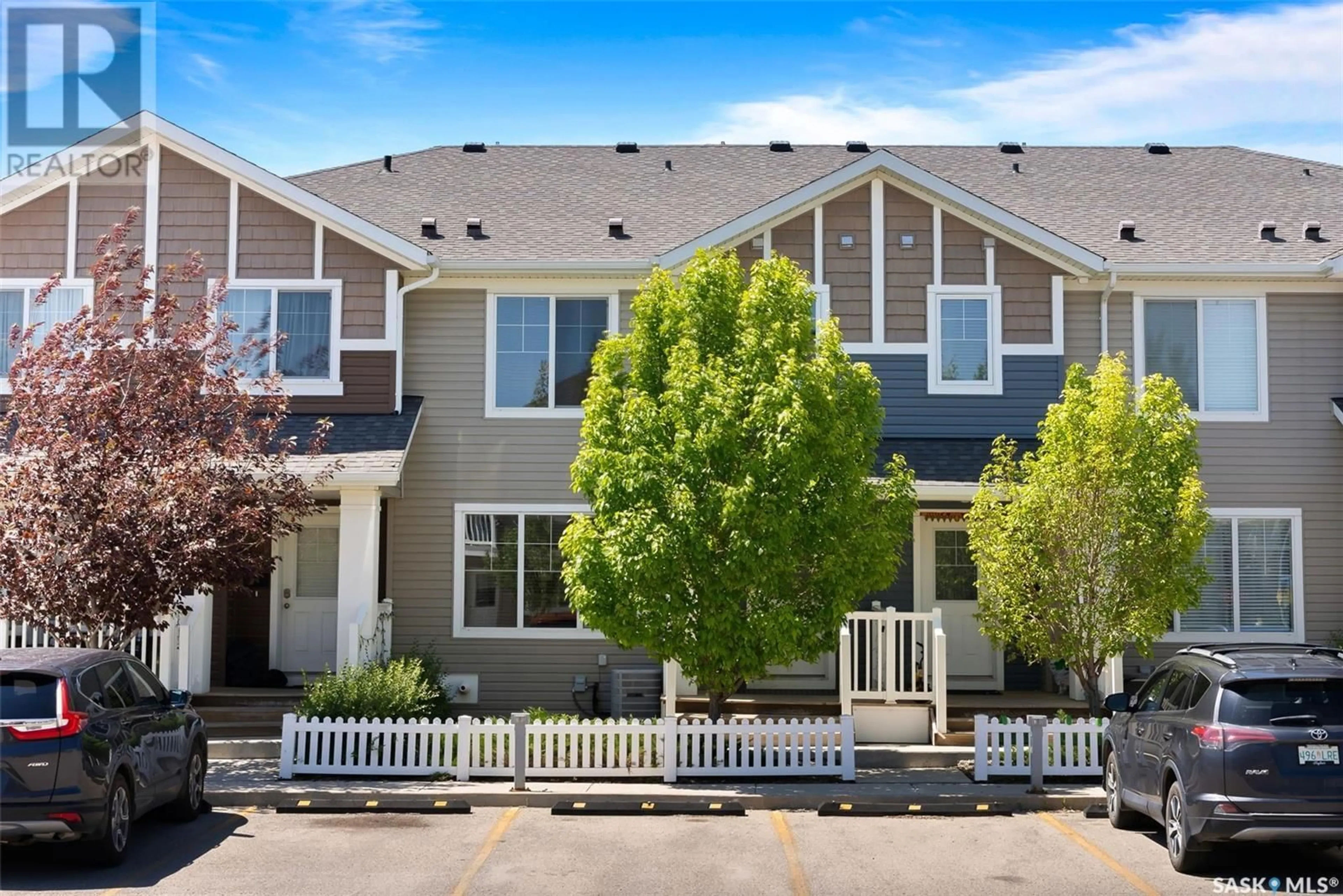 Home with vinyl exterior material, street for 55 - 5632 GORDON ROAD, Regina Saskatchewan S0G4G0