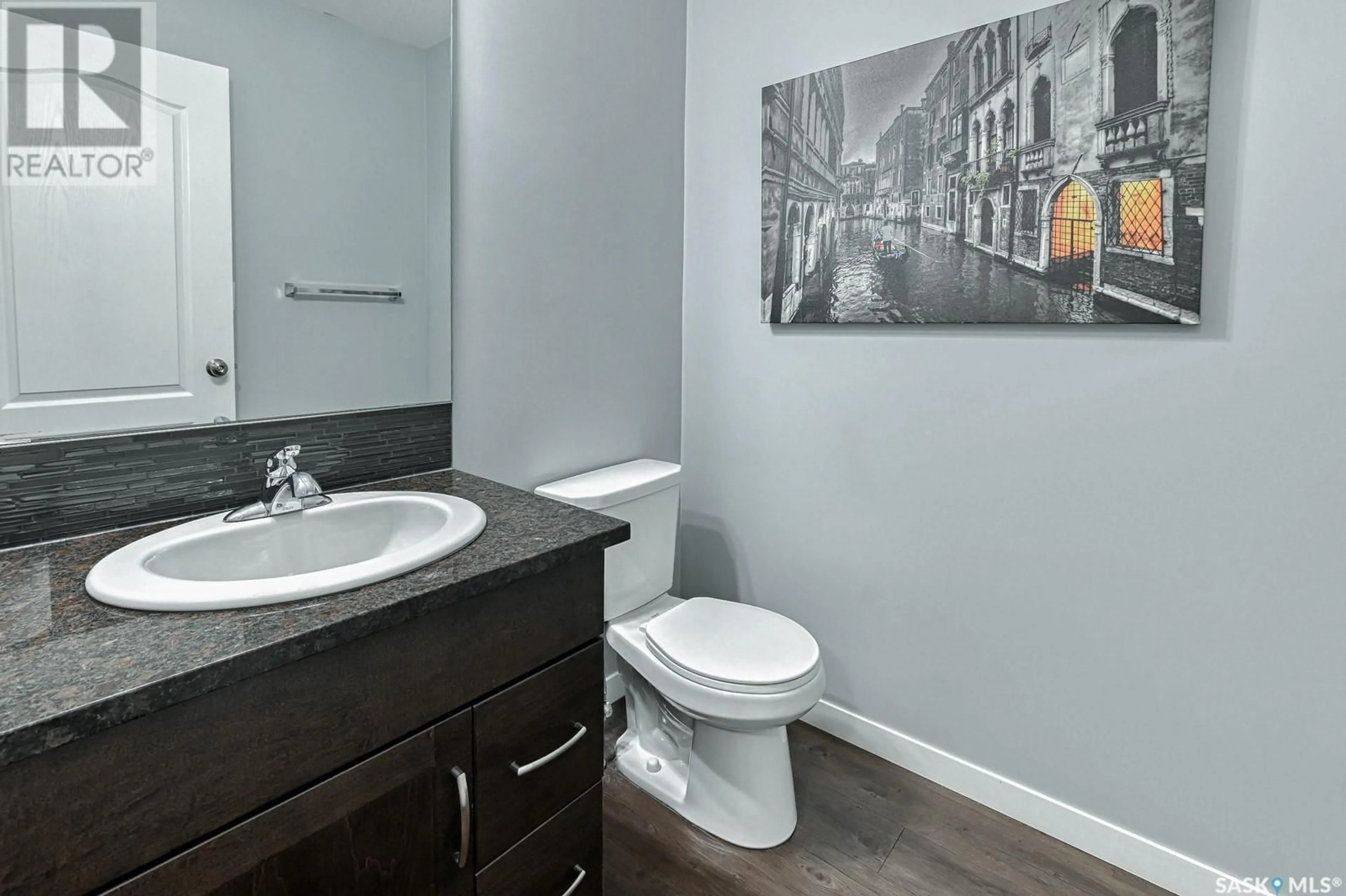 Standard bathroom, unknown for 204 2 SAVANNA CRESCENT, Pilot Butte Saskatchewan S0G3Z0