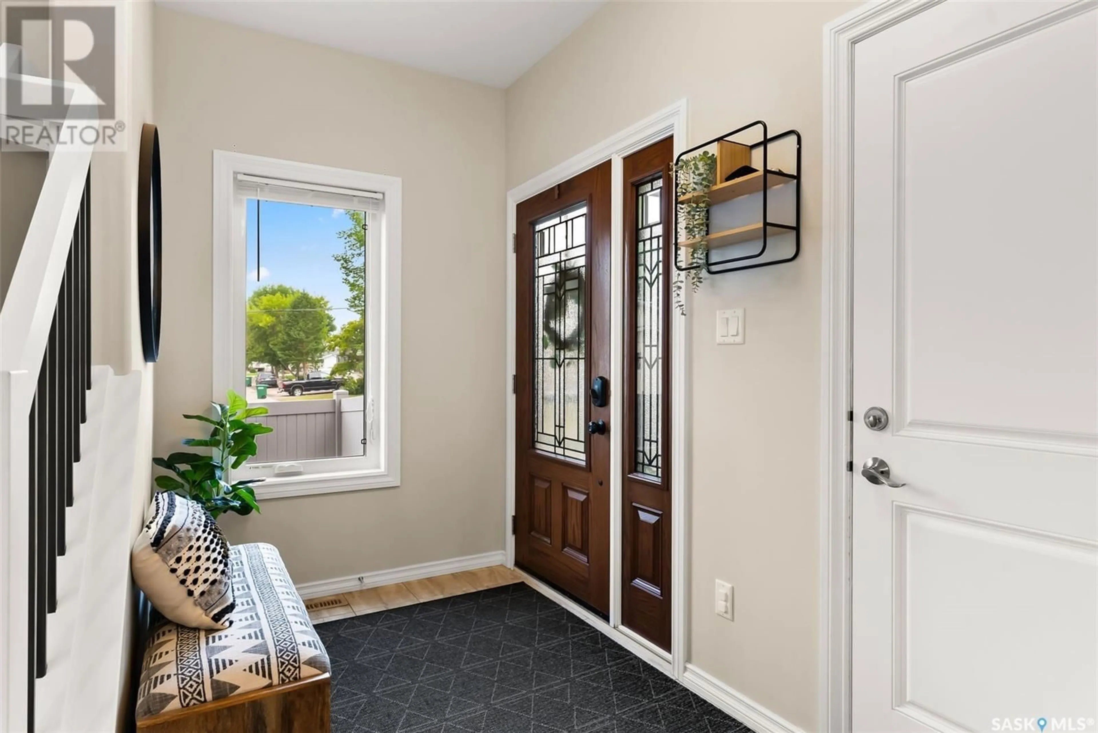 Indoor entryway for 1 MACKENZIE ROAD, Pilot Butte Saskatchewan S0G3Z0