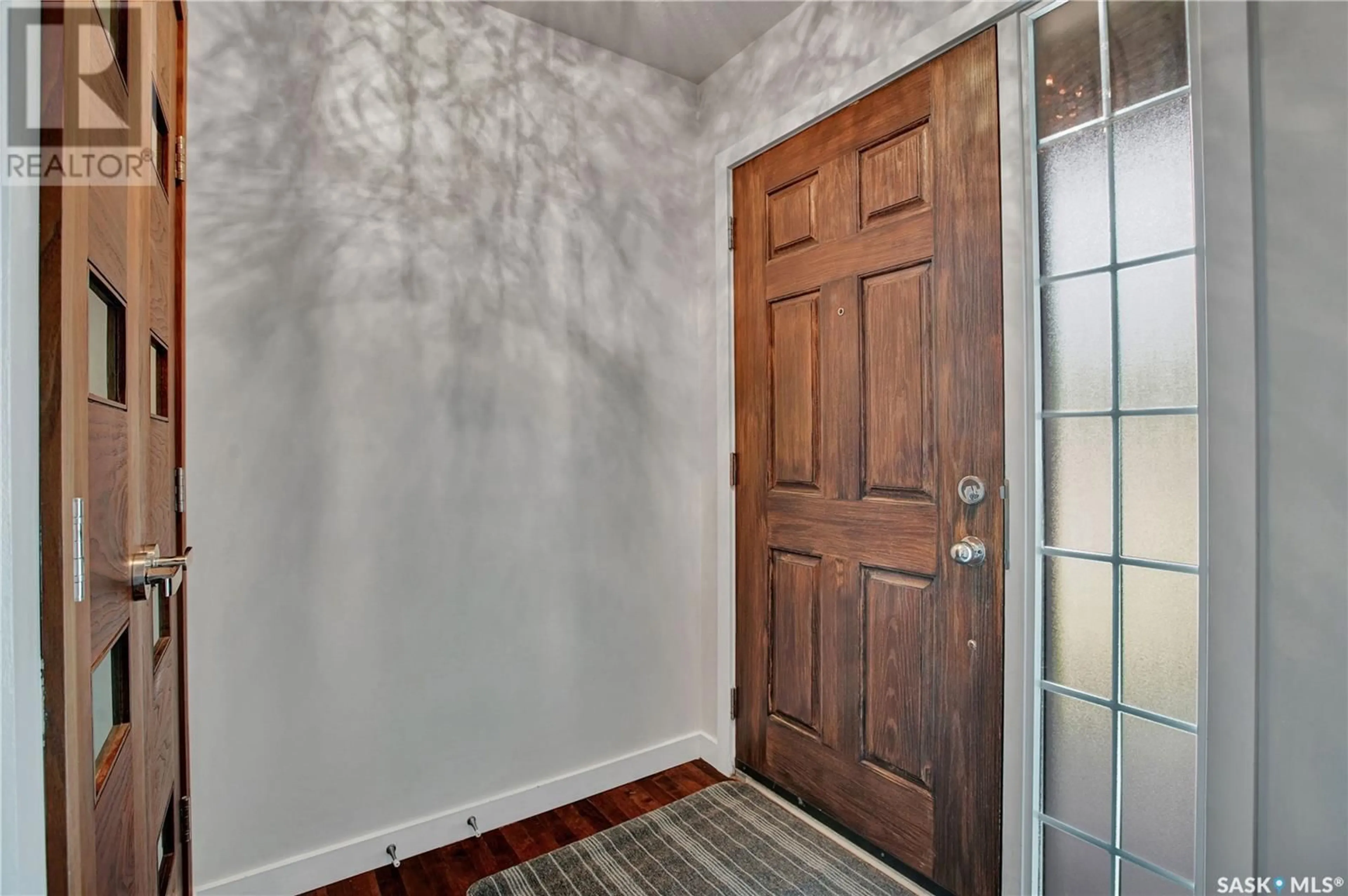 Indoor entryway for 103 - 1303 PATON CRESCENT, Saskatoon Saskatchewan S7W0P6