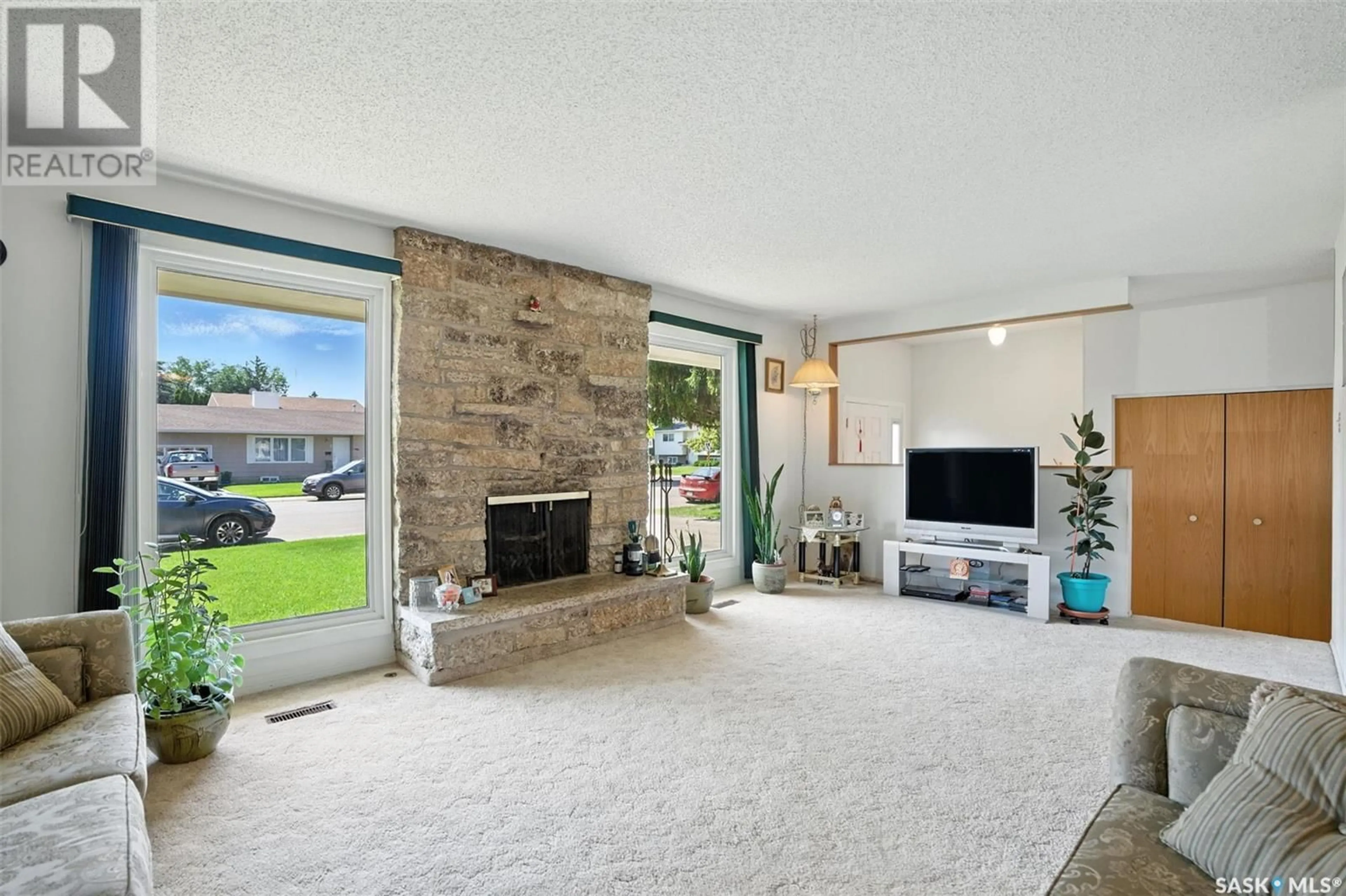 Unknown for 514 FORRESTER ROAD, Saskatoon Saskatchewan S7M4G6
