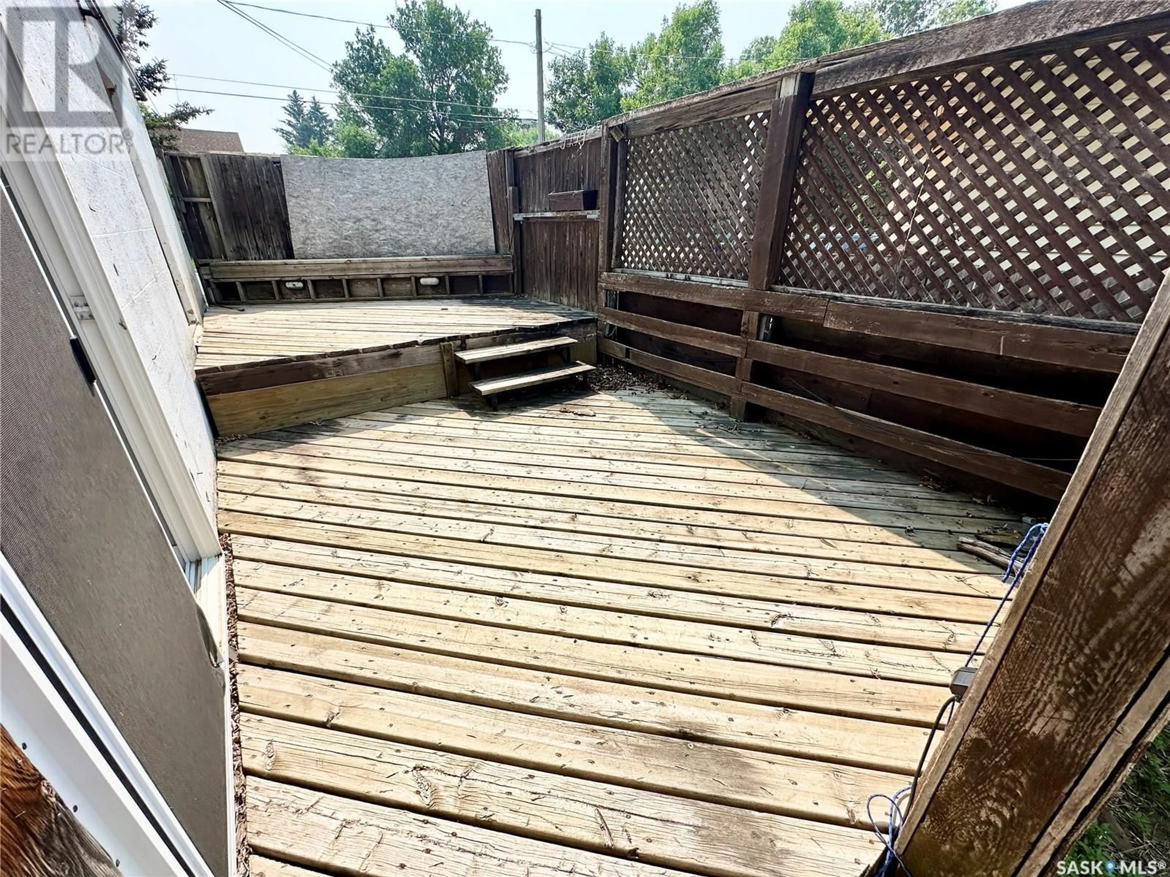 Patio, water/lake/river/ocean view for 221 5TH STREET, Weyburn Saskatchewan S4H3B8