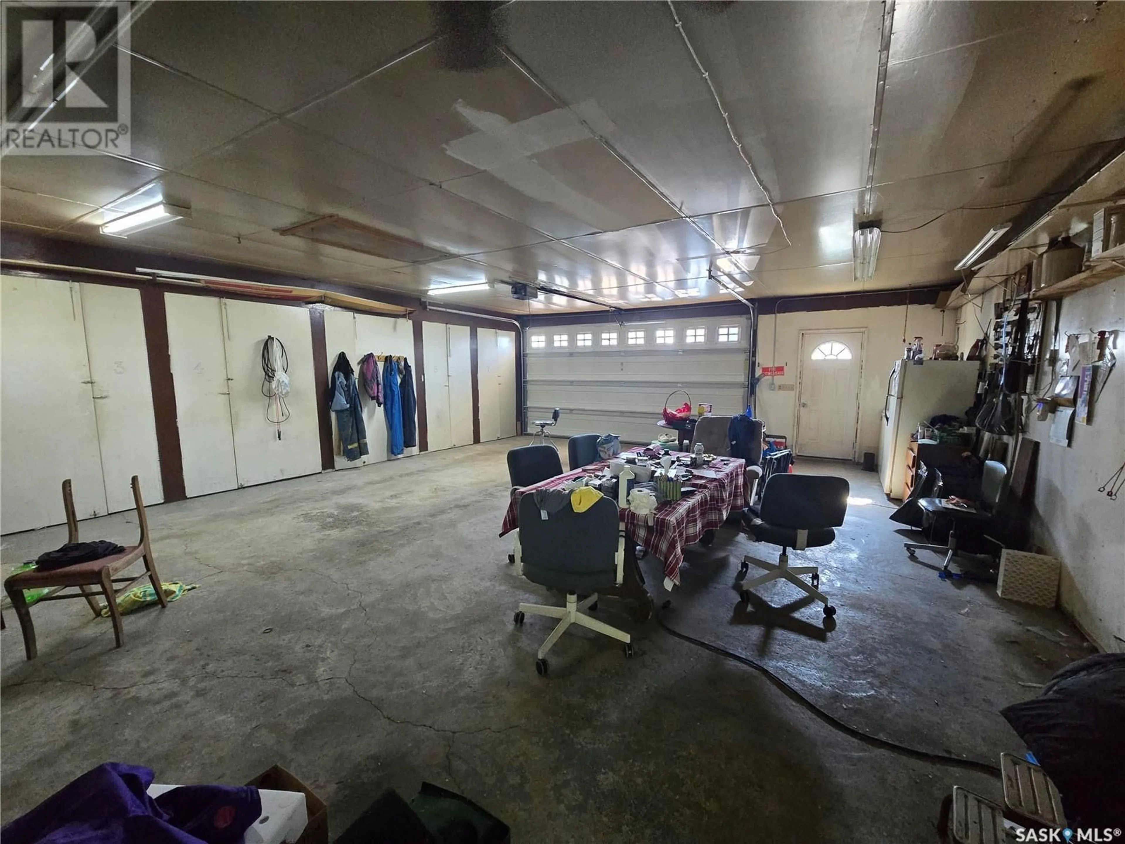 A pic of a room for 327 RUSSELL STREET, Stoughton Saskatchewan S0G4T0