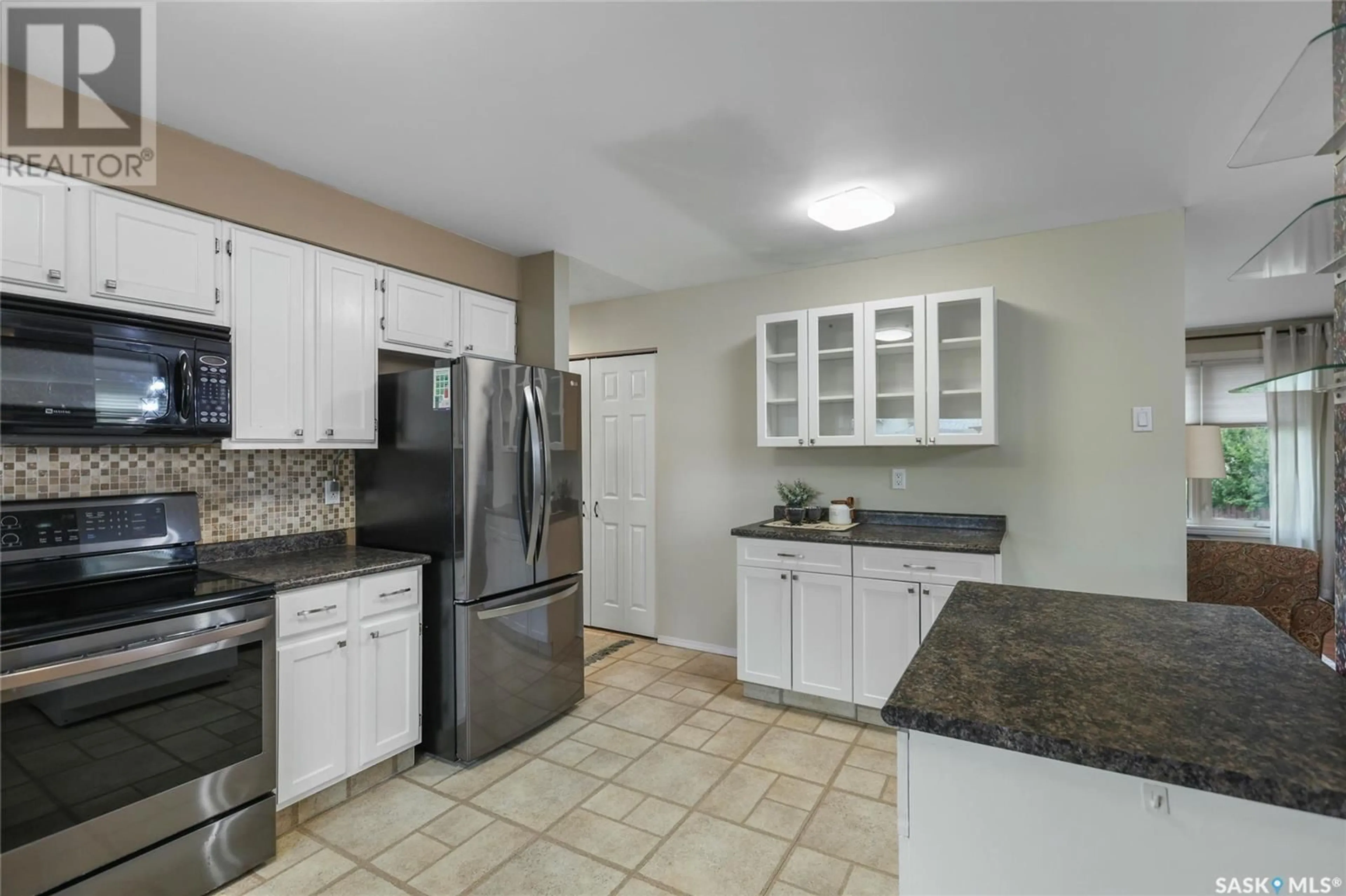 Standard kitchen, ceramic/tile floor for 51 HAYES CRESCENT, Regina Saskatchewan S4X1B1