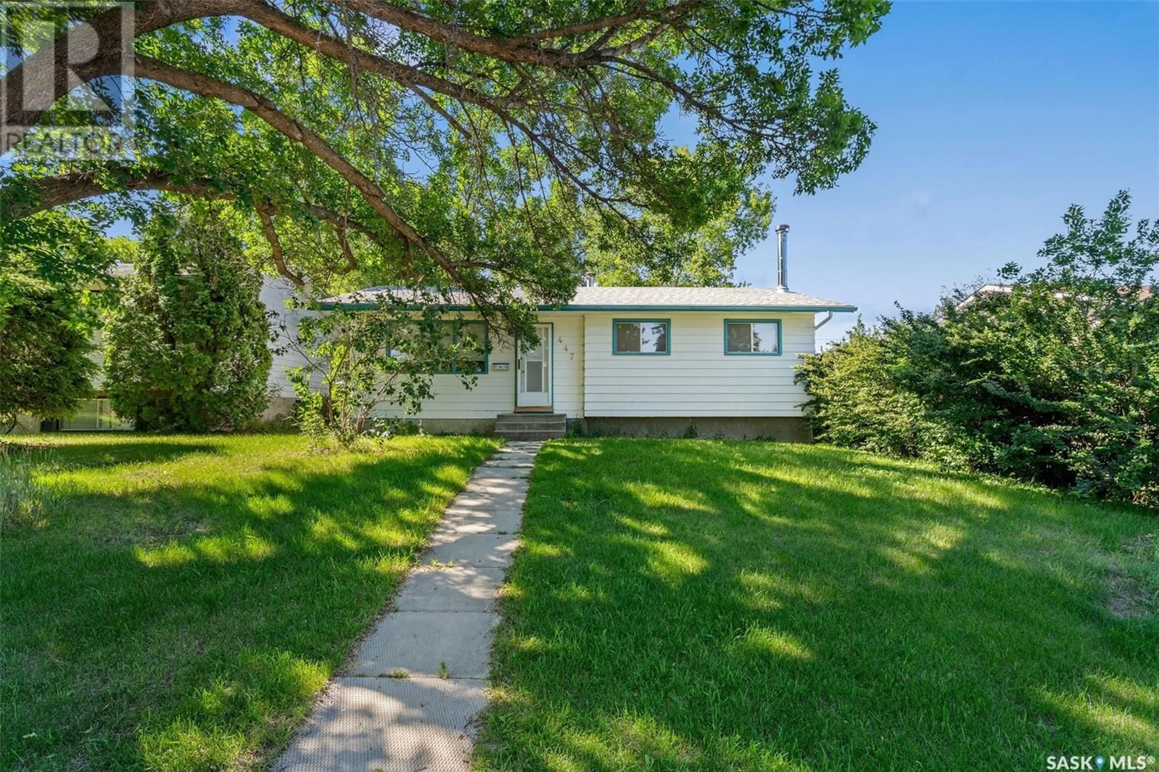 Unknown for 447 30TH STREET, Prince Albert Saskatchewan S6V1Z5