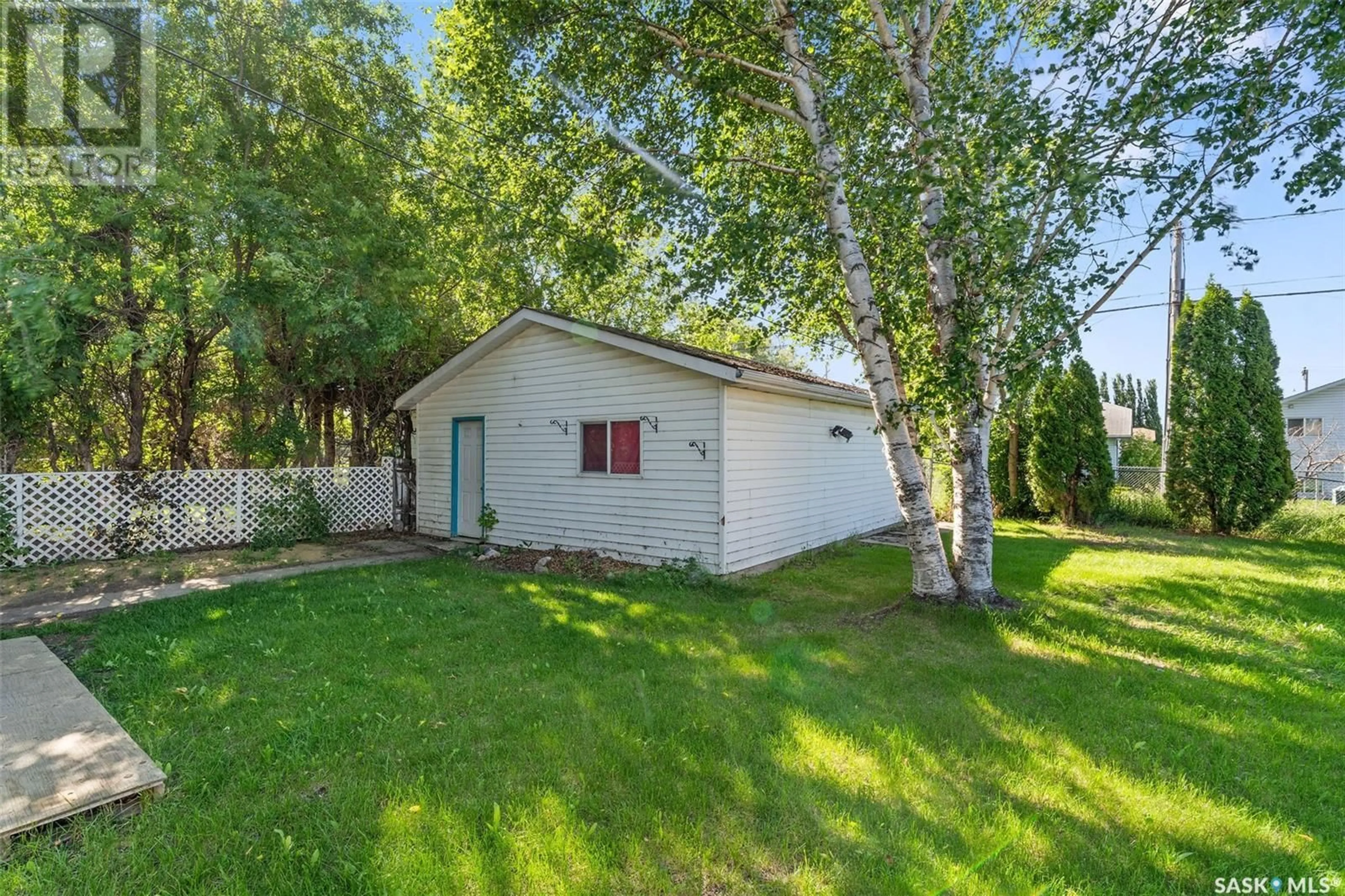 Unknown for 447 30TH STREET, Prince Albert Saskatchewan S6V1Z5