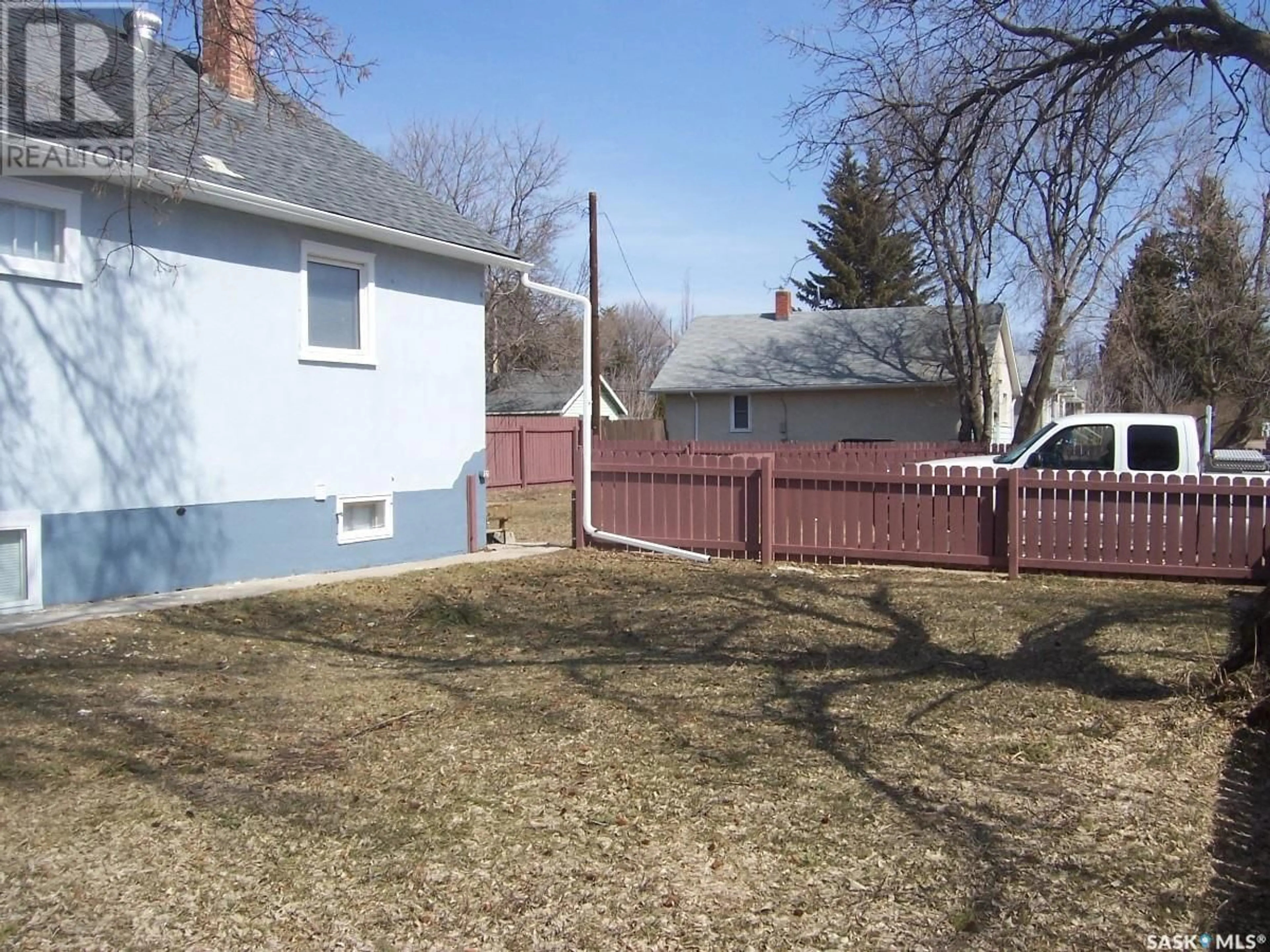 Patio, street for E - 630 5TH AVENUE, Prince Albert Saskatchewan S6V2H5
