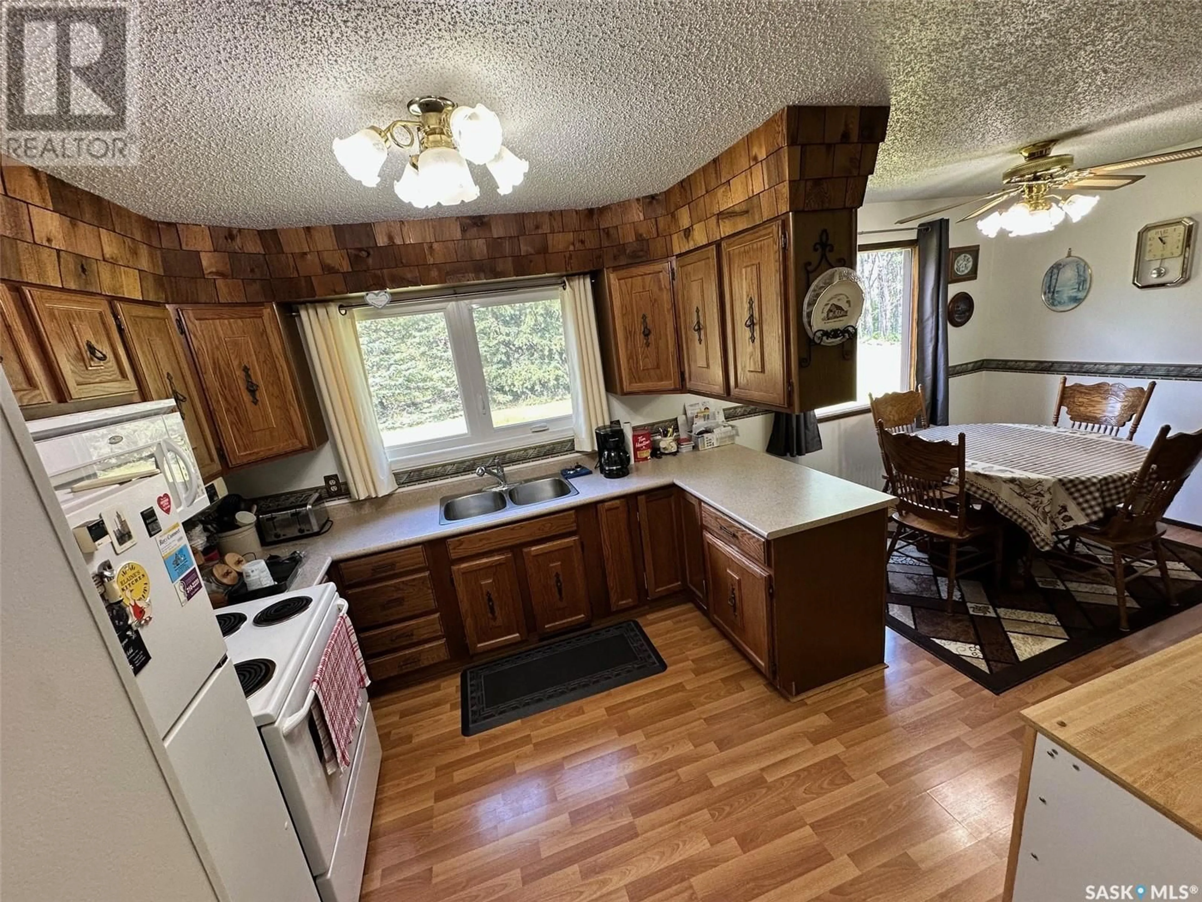 Standard kitchen, unknown for WEBB, Hudson Bay Saskatchewan S0E0Y0