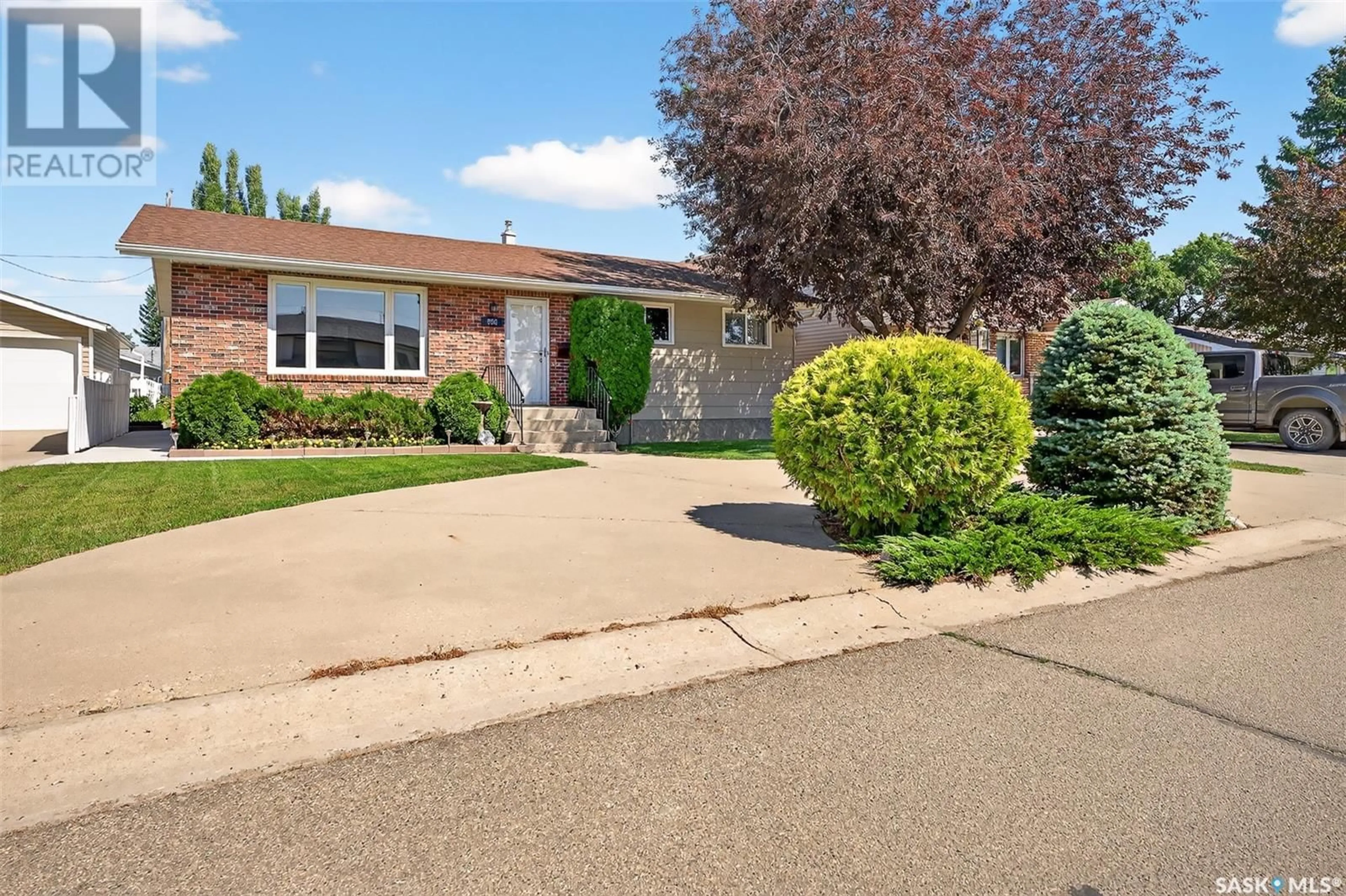 Unknown for 986 HOLDSWORTH CRESCENT, Moose Jaw Saskatchewan S6H6T8