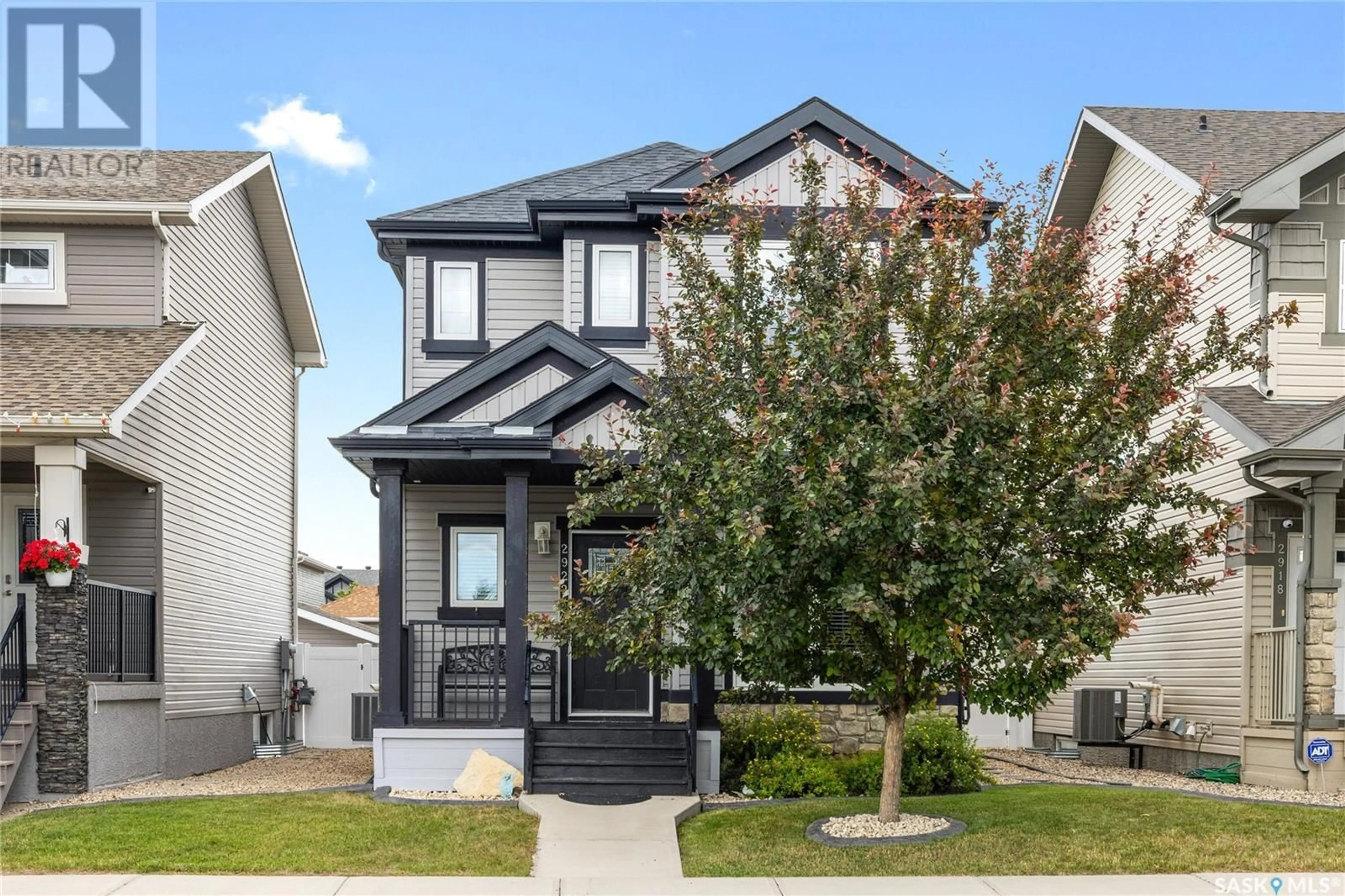 Home with brick exterior material, street for 2922 ELGAARD DRIVE, Regina Saskatchewan S4X0M9