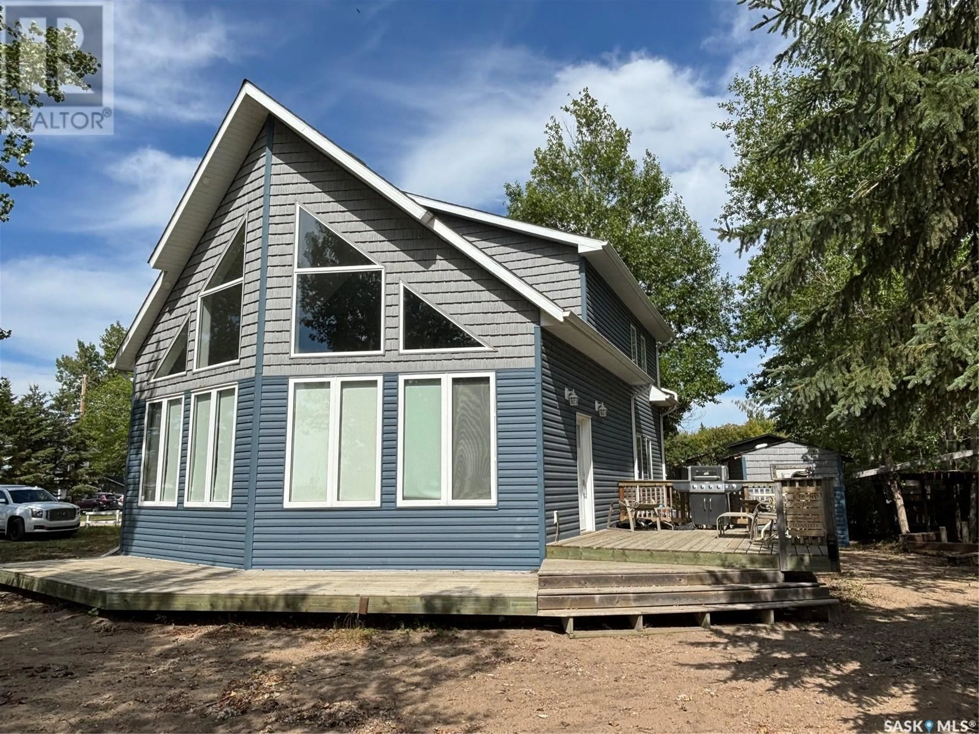 Home with vinyl exterior material, unknown for 9271 CLEMENT CRESCENT, Cochin Saskatchewan S0M0L0