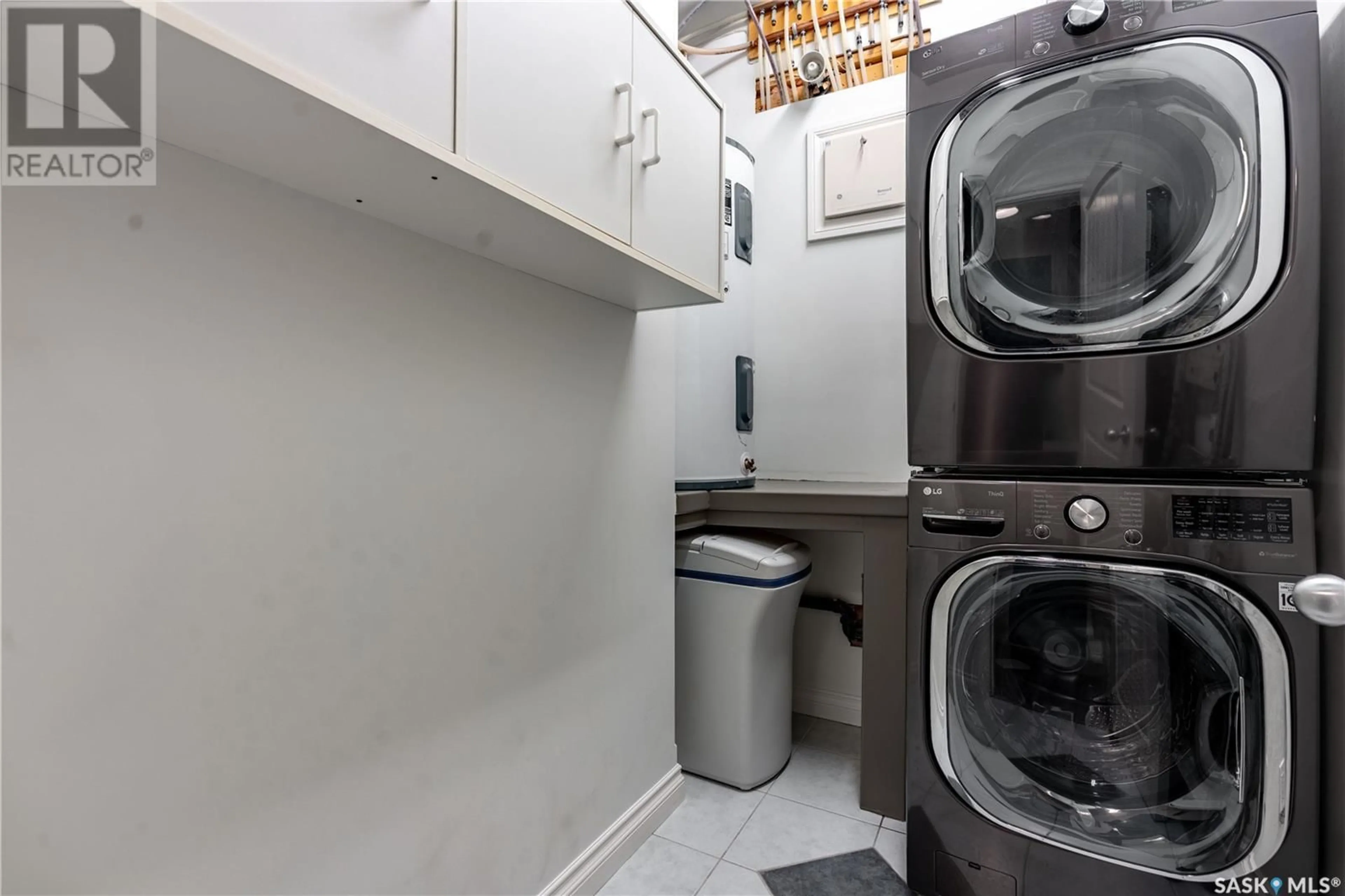 Laundry room for 1170 - 202 BROAD STREET, Regina Saskatchewan S4R1X8