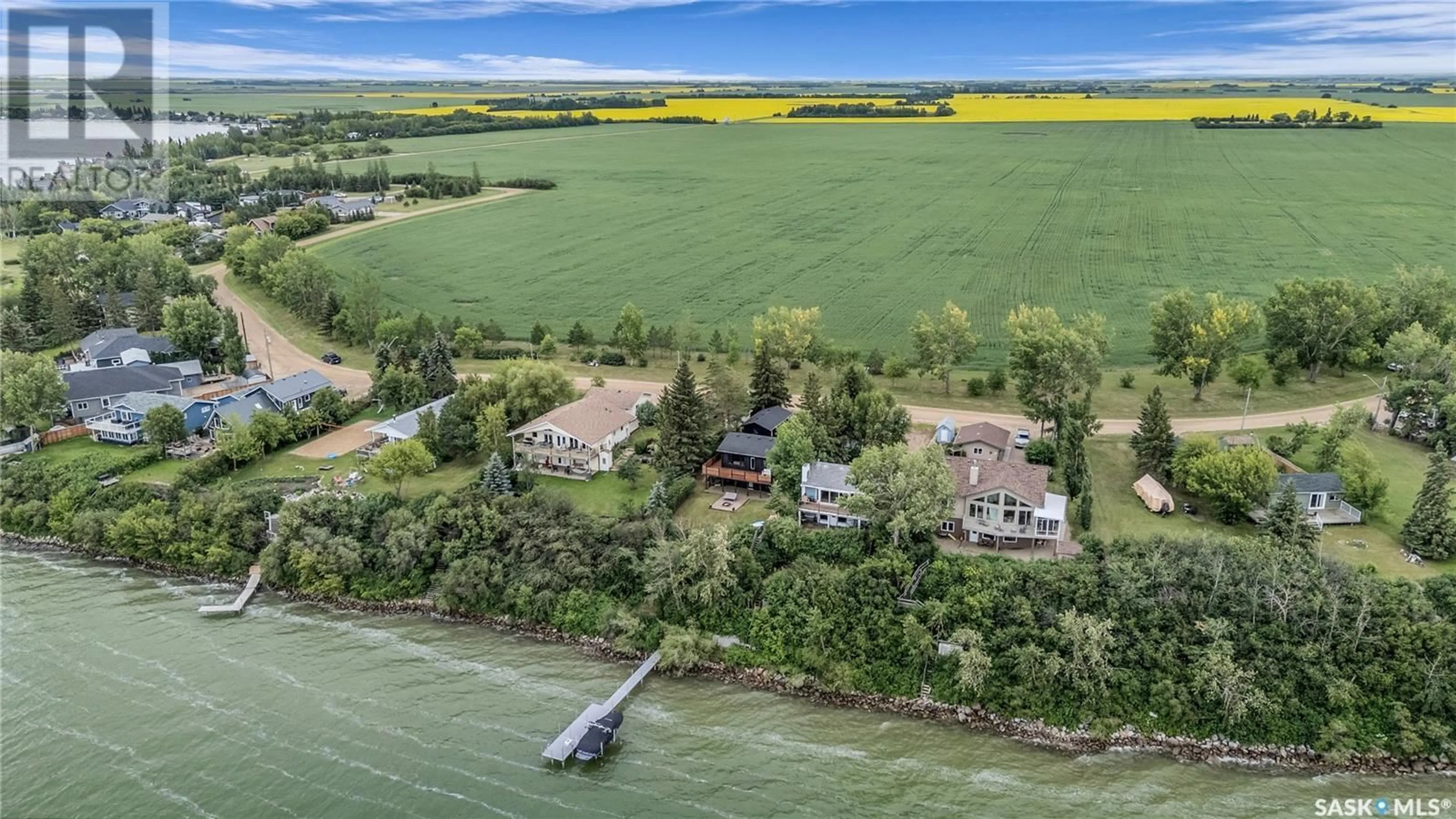 A pic from outside/outdoor area/front of a property/back of a property/a pic from drone, water/lake/river/ocean view for 635 TOBEY CRESCENT, Meota Rm No.468 Saskatchewan S0M1X0