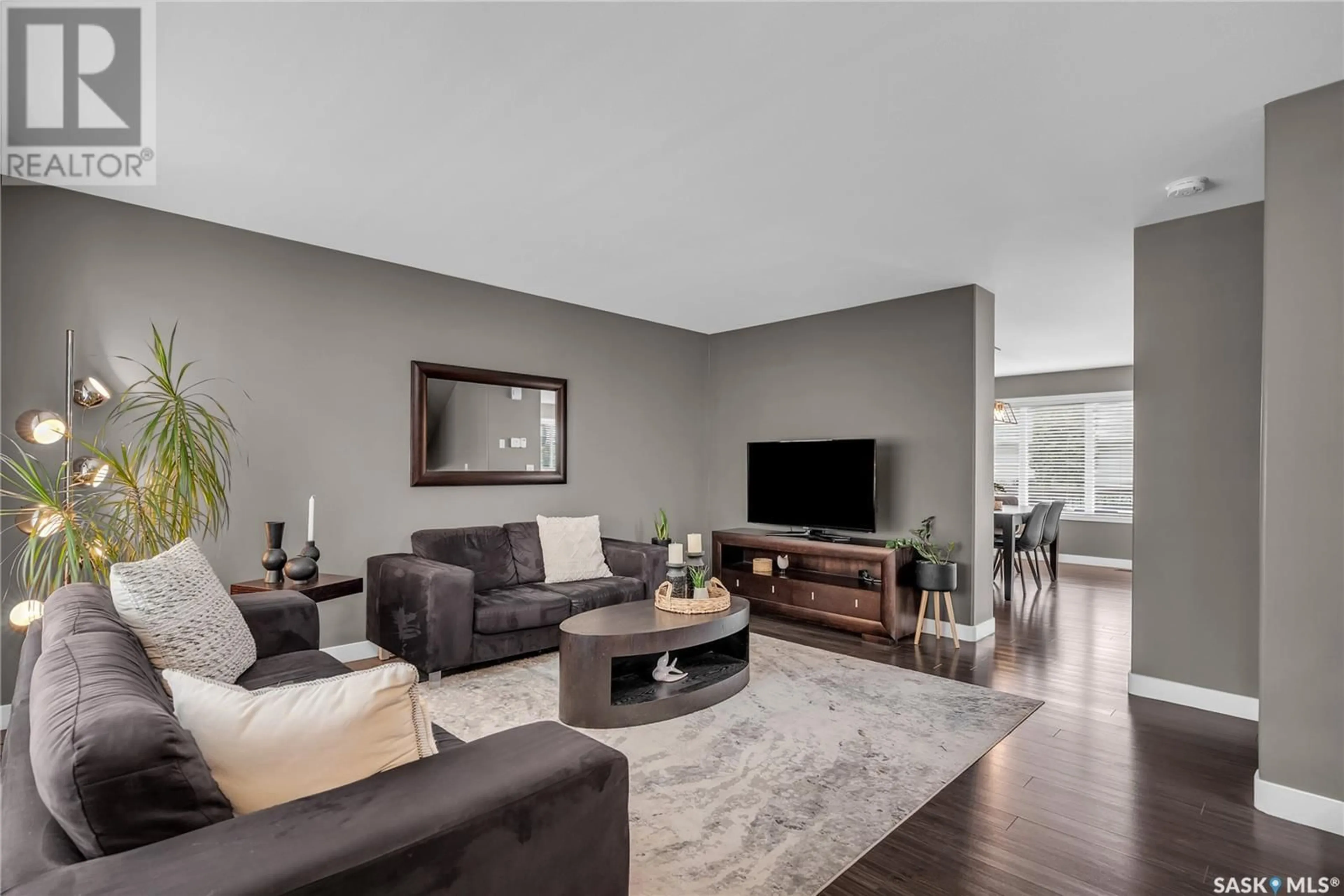 Living room with furniture, unknown for 119 BLAKENEY CRESCENT, Saskatoon Saskatchewan S7L7N4