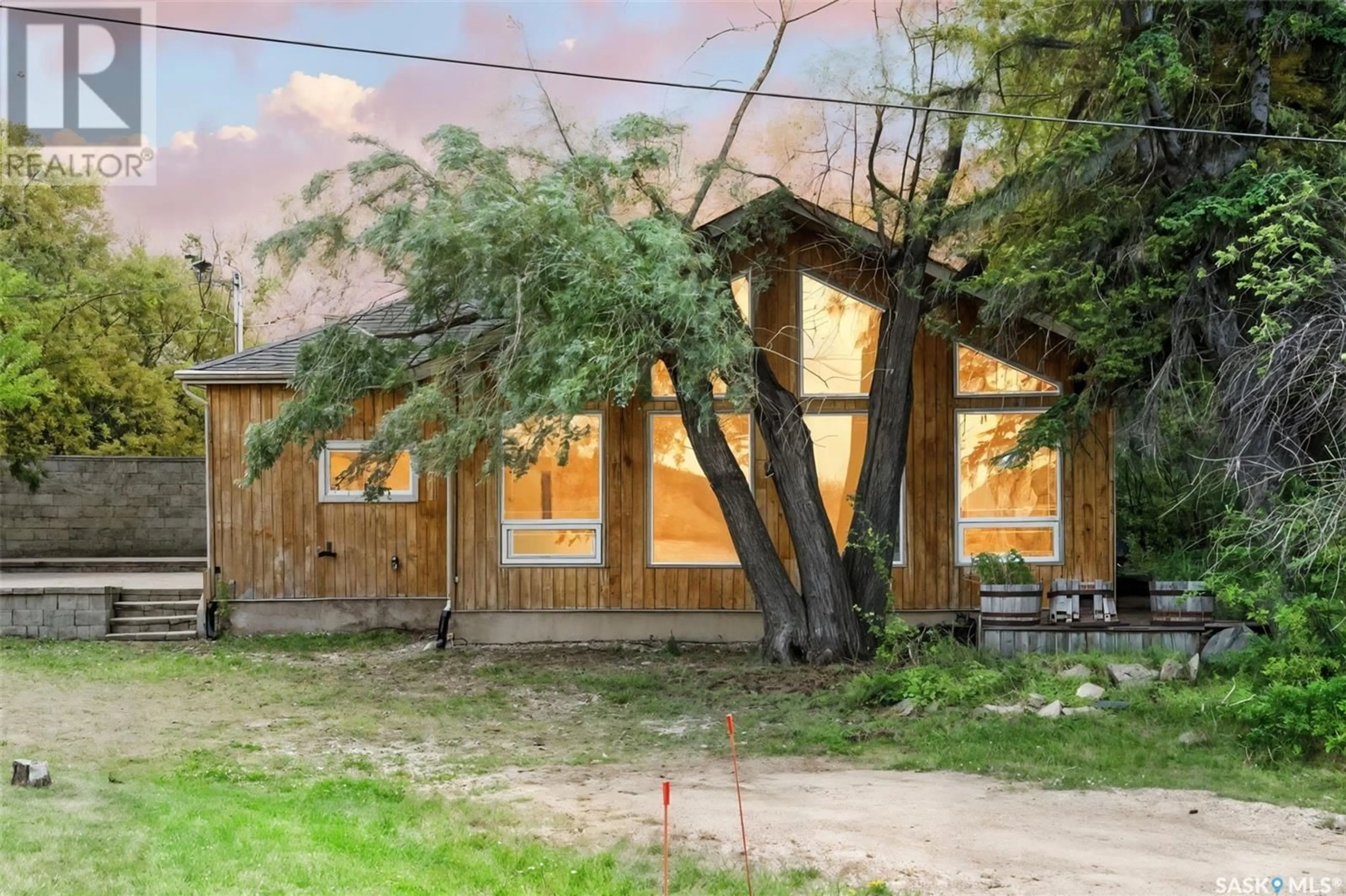 Unknown for 306 LAKE AVENUE, Manitou Beach Saskatchewan S0K4T1