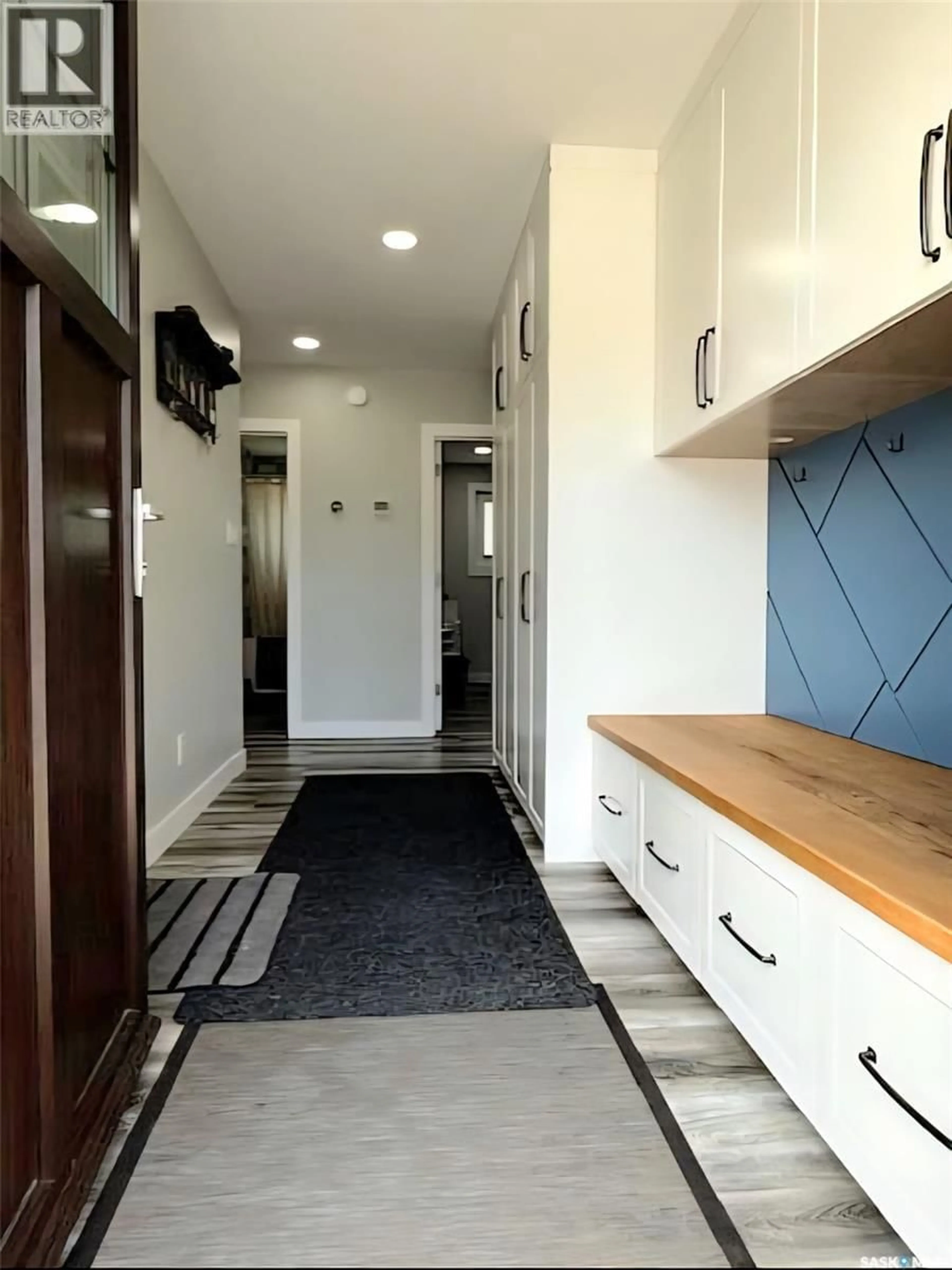 Indoor entryway for 310 MAIN STREET, Neudorf Saskatchewan S0A2T0