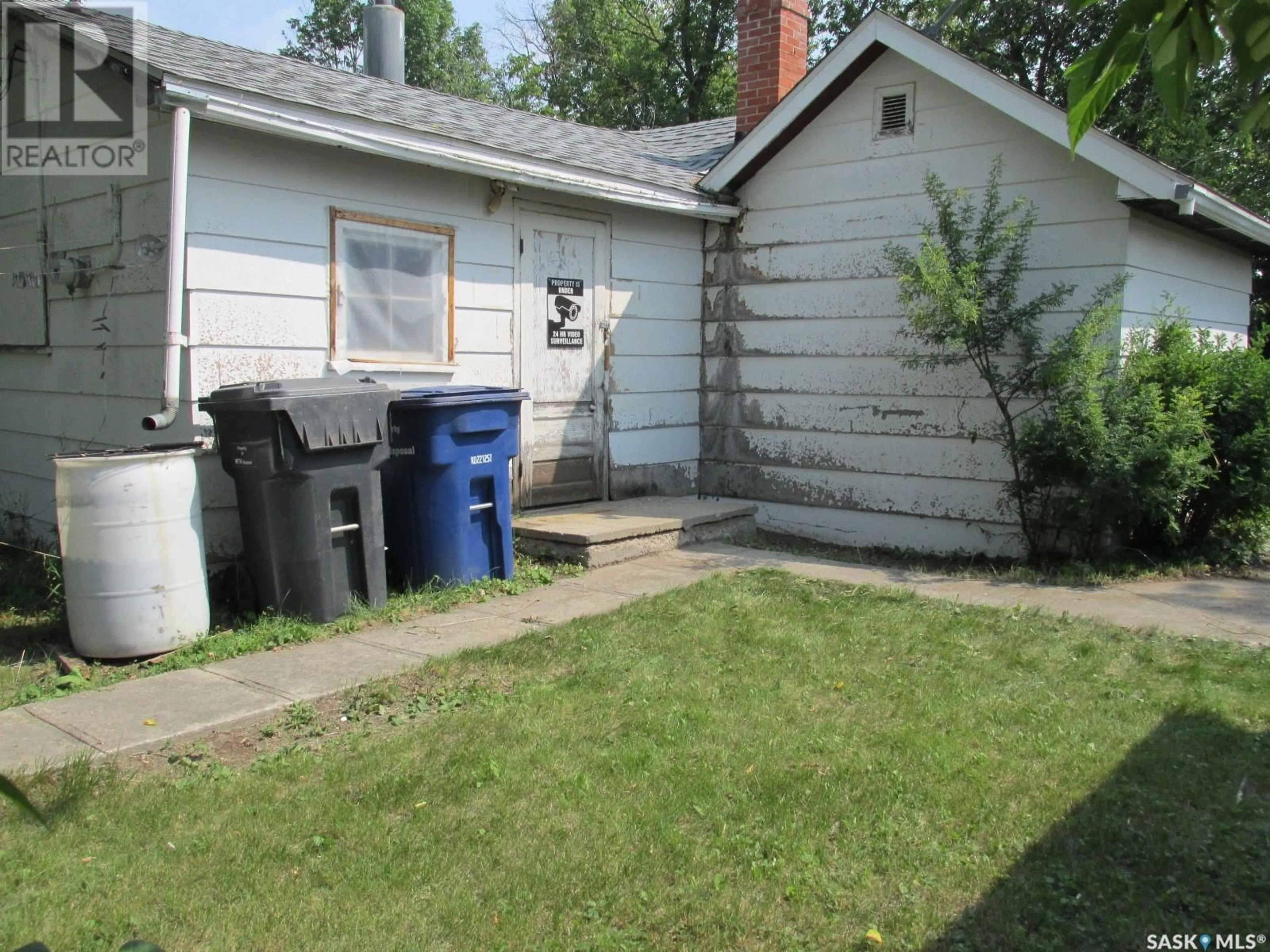 Shed for 210 4TH STREET, Nipawin Saskatchewan S0E1E0