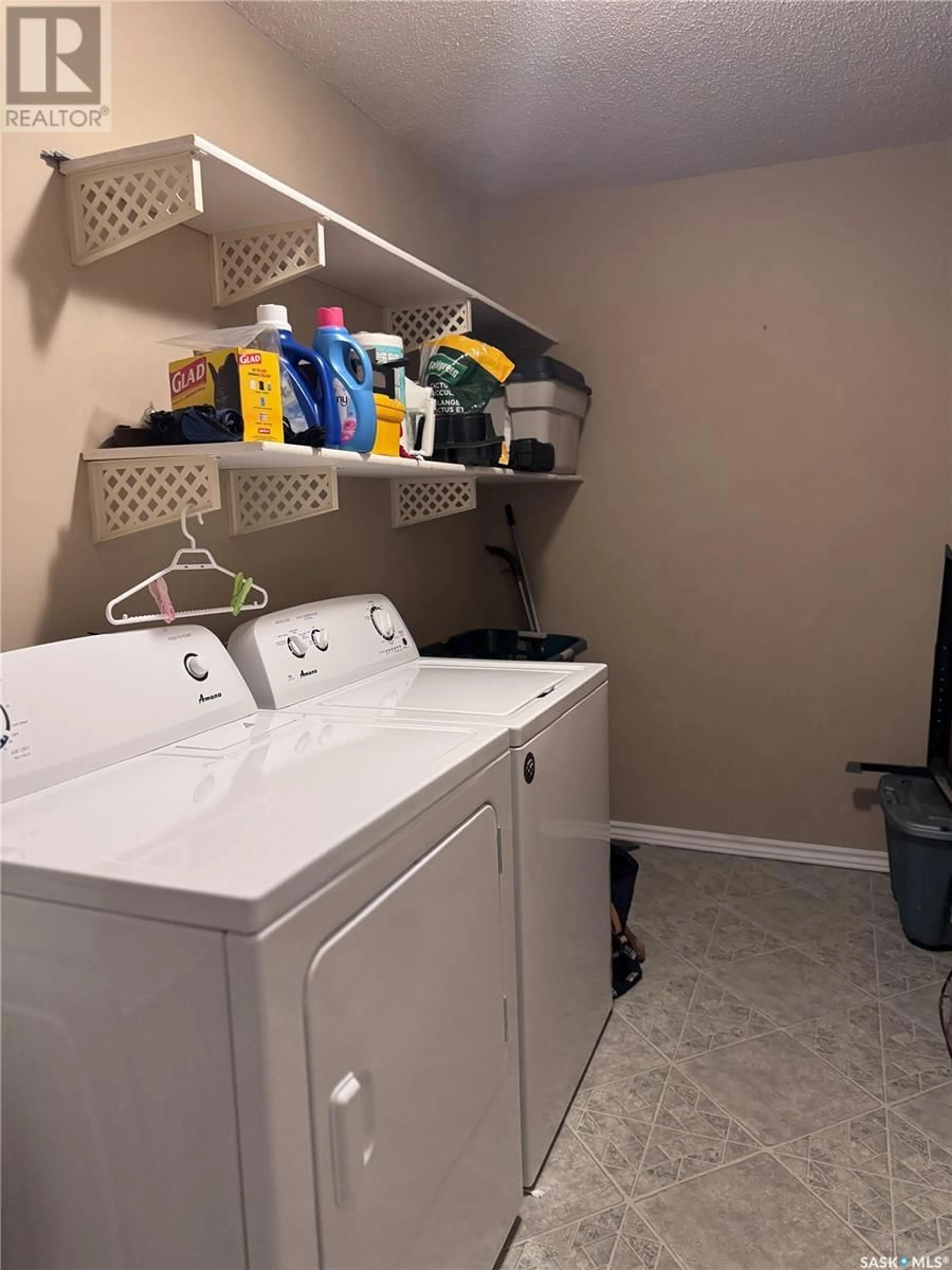 Laundry room for E - 1537 425 115TH STREET, Saskatoon Saskatchewan S7H2E5