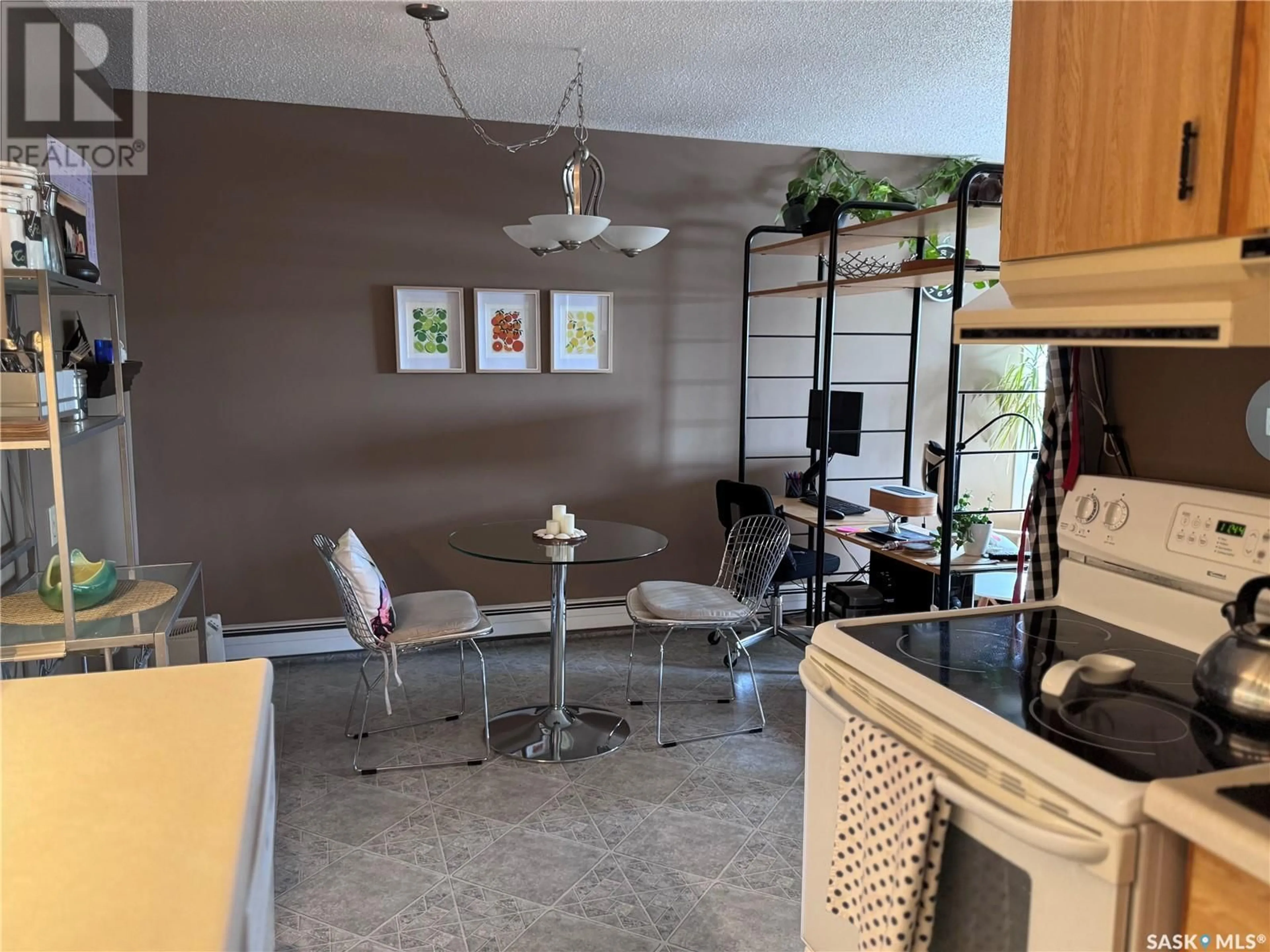 Unknown for E - 1537 425 115TH STREET, Saskatoon Saskatchewan S7H2E5