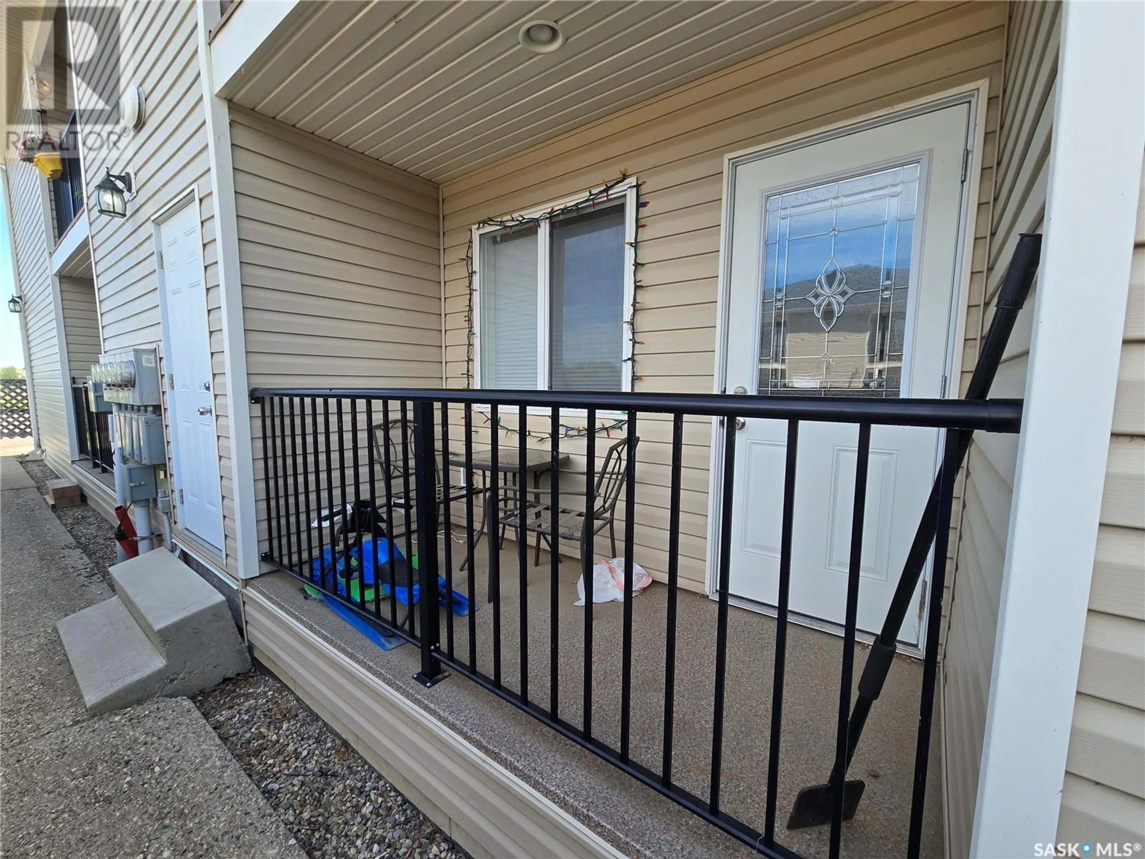 Balcony in the apartment, unknown for 203 - 825 GLADSTONE STREET, Swift Current Saskatchewan S9H5P1