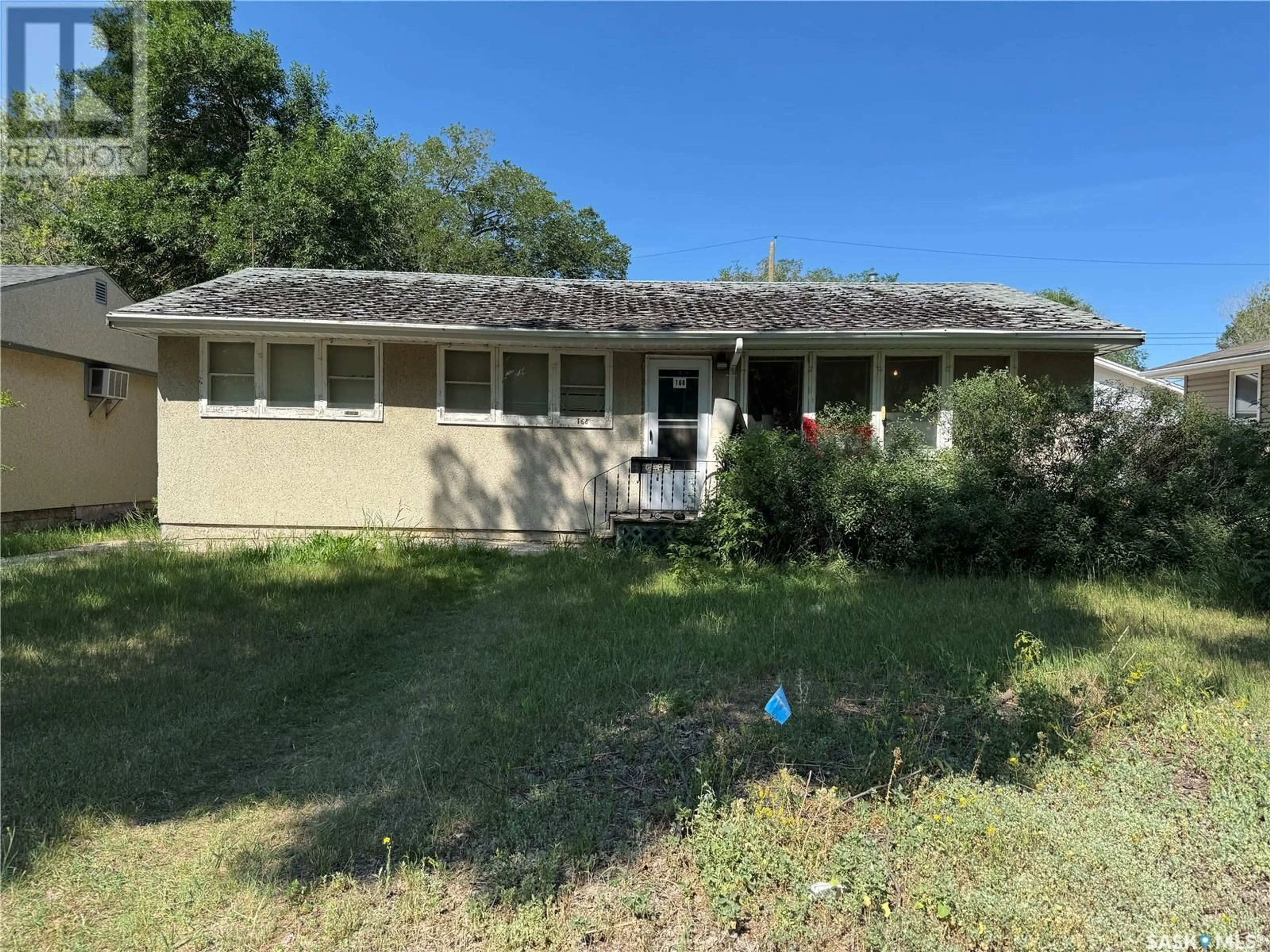 A pic from outside/outdoor area/front of a property/back of a property/a pic from drone, unknown for 168 SMITH STREET, Regina Saskatchewan S4R2K6