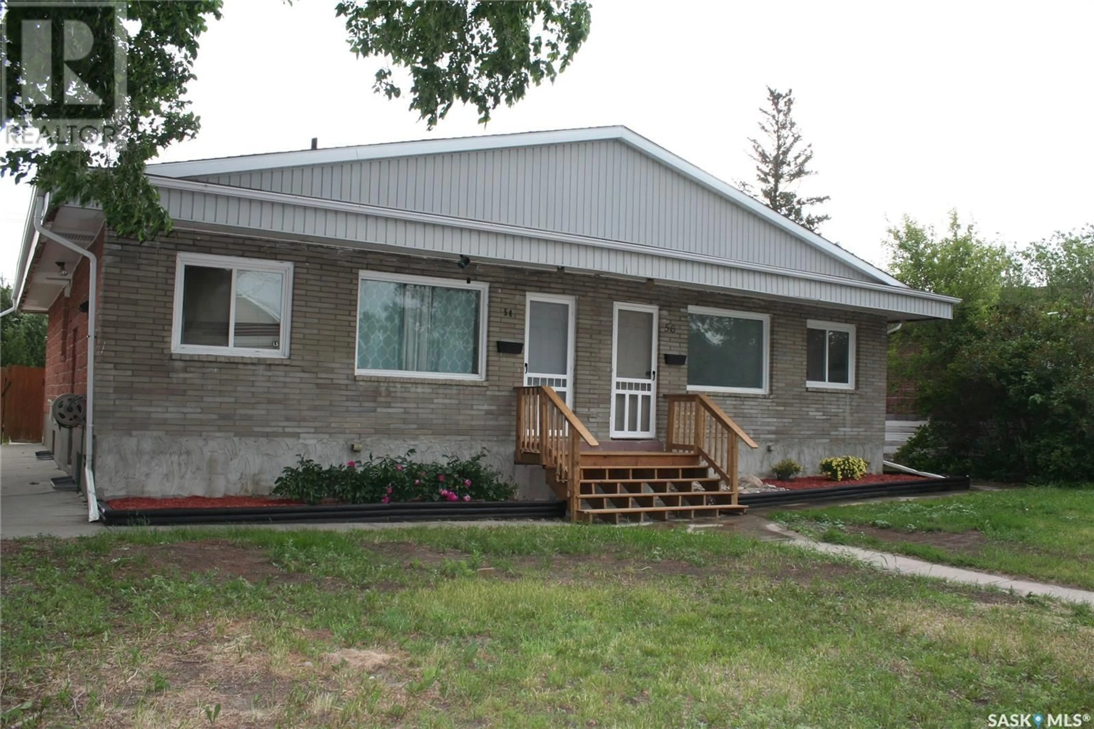 Home with vinyl exterior material, unknown for 56 FROOM CRESCENT, Regina Saskatchewan S4N0T9