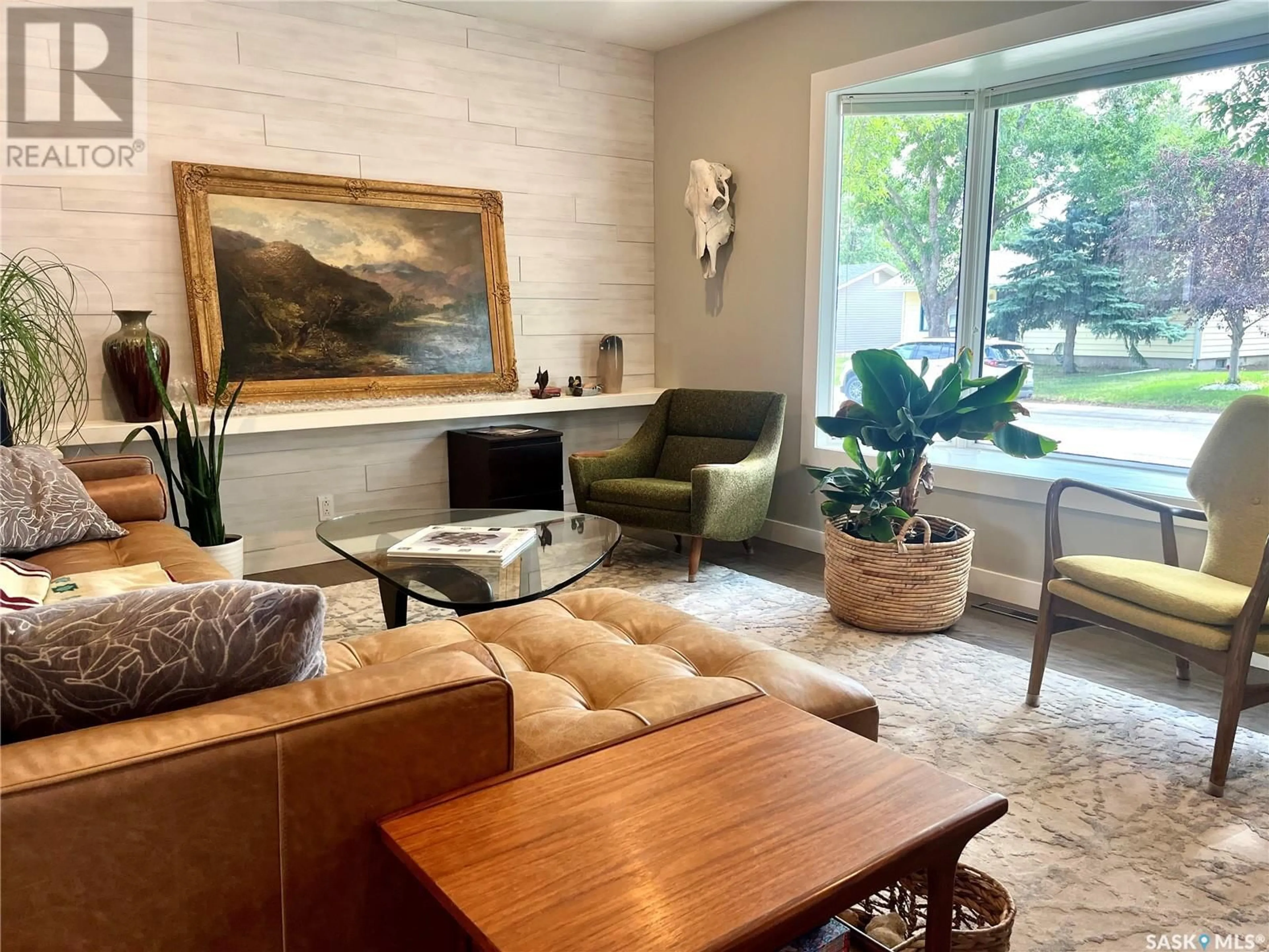 Living room with furniture, unknown for 10 ALLEN DRIVE, Swift Current Saskatchewan S9H3A4