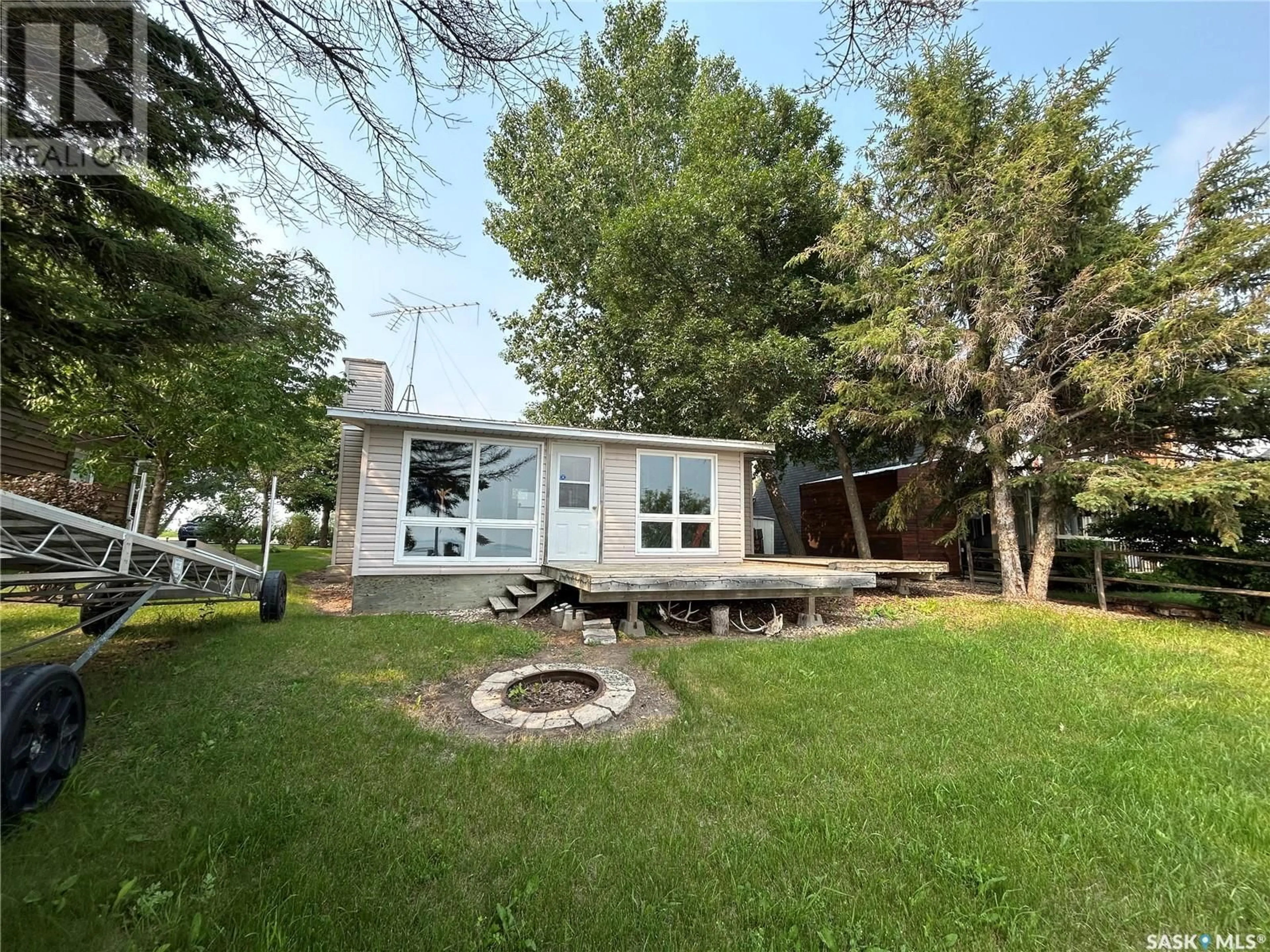 A pic from outside/outdoor area/front of a property/back of a property/a pic from drone, water/lake/river/ocean view for 43 STONEY LAKE ROAD, Humboldt Rm No. 370 Saskatchewan S0K2A0