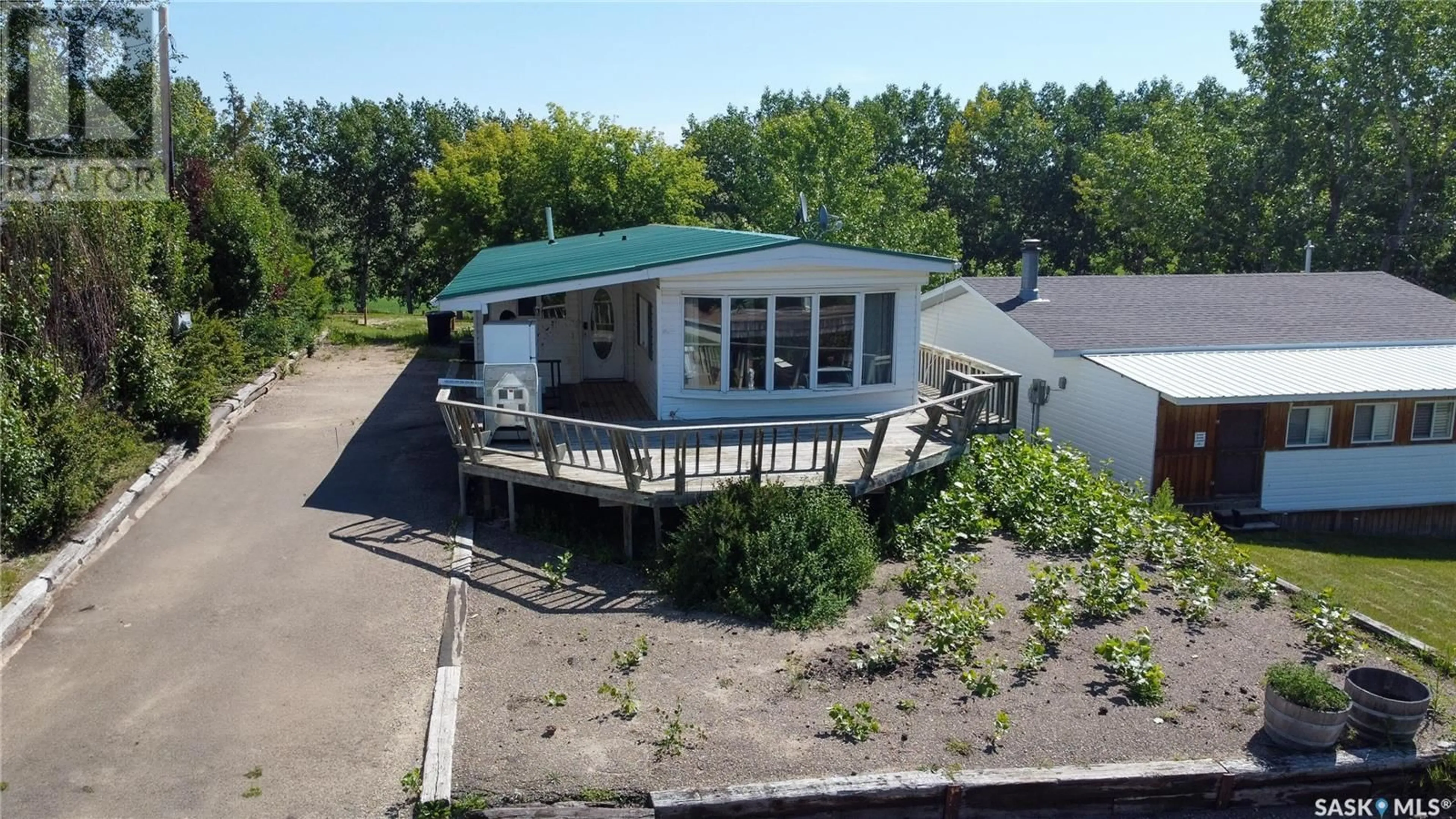 A pic from outside/outdoor area/front of a property/back of a property/a pic from drone, unknown for 12 HIGHLAND AVENUE, Meota Rm No.468 Saskatchewan S0M1X0