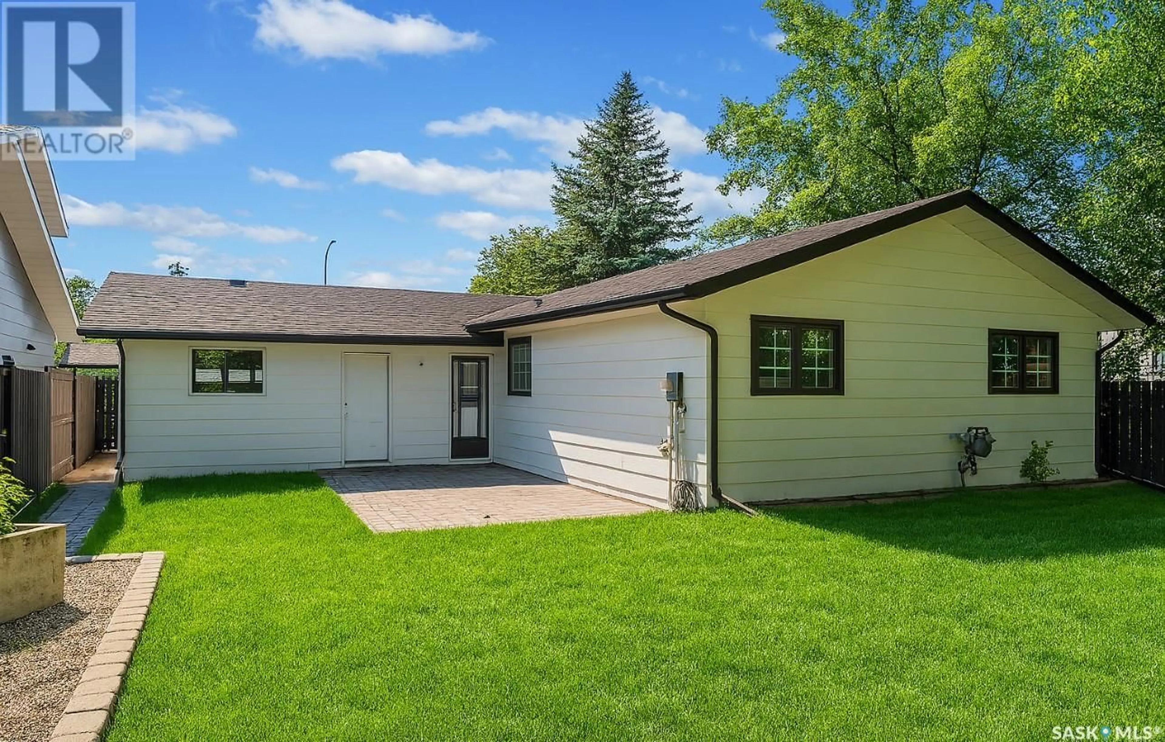 Home with vinyl exterior material, street for 355 THAIN CRESCENT, Saskatoon Saskatchewan S7K6N1
