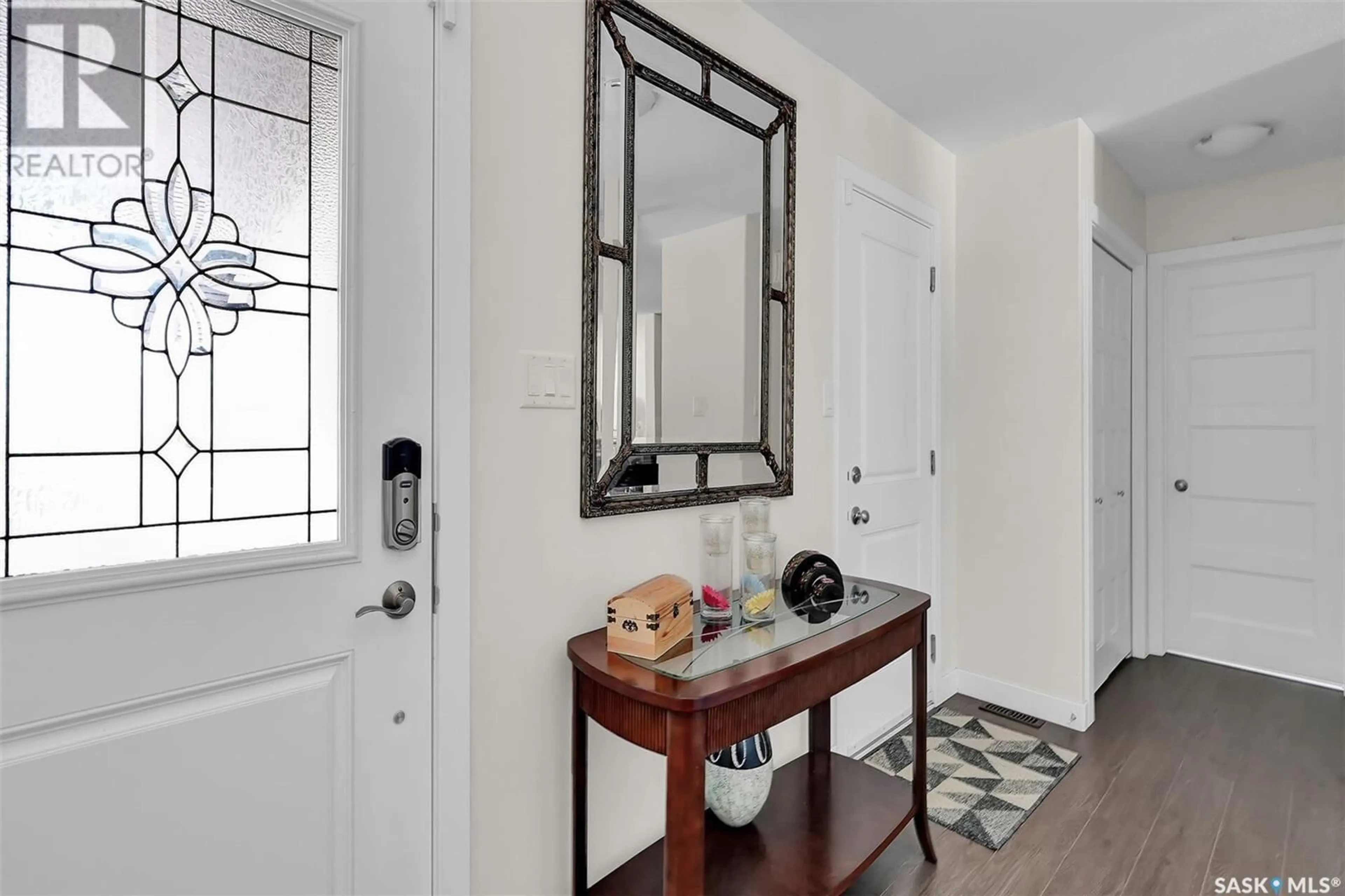 Indoor entryway for 5280 CRANE CRESCENT, Regina Saskatchewan S4W0J3