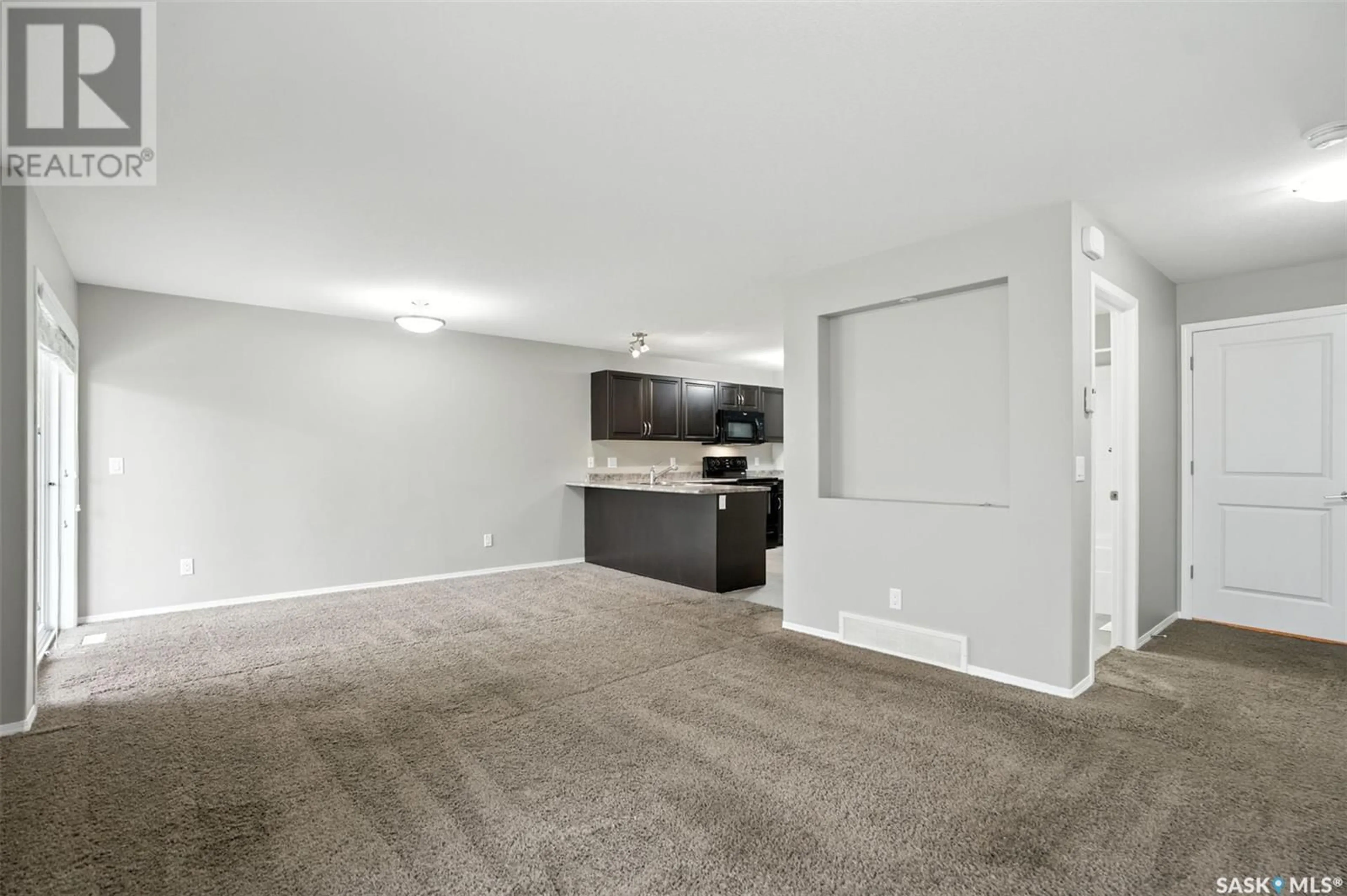 A pic of a room for 100 - 312 CHAPARRAL BOULEVARD, Martensville Saskatchewan S0K2T0