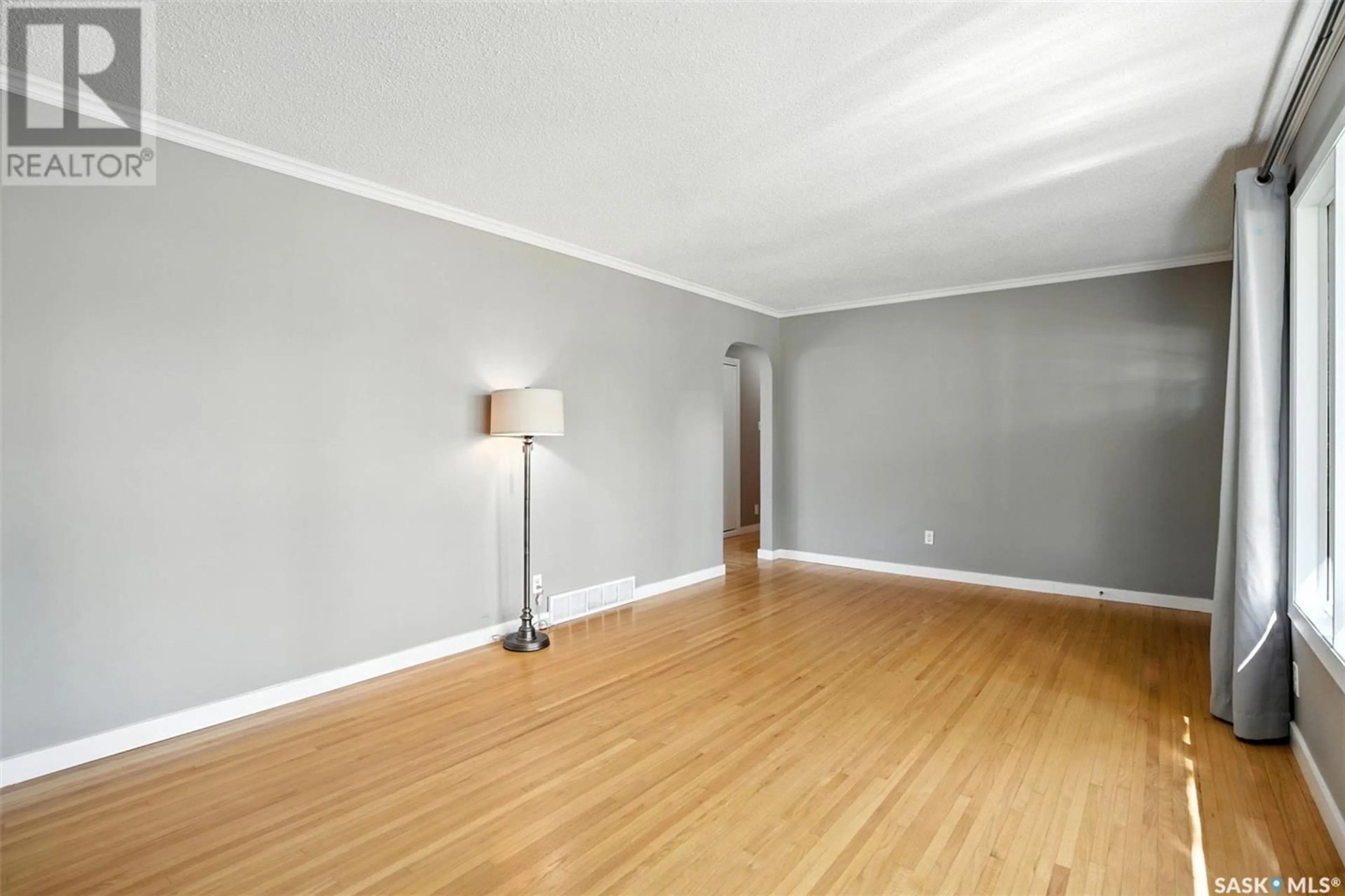 A pic of a room for 2518 WILLIAM AVENUE, Saskatoon Saskatchewan S7J1B3