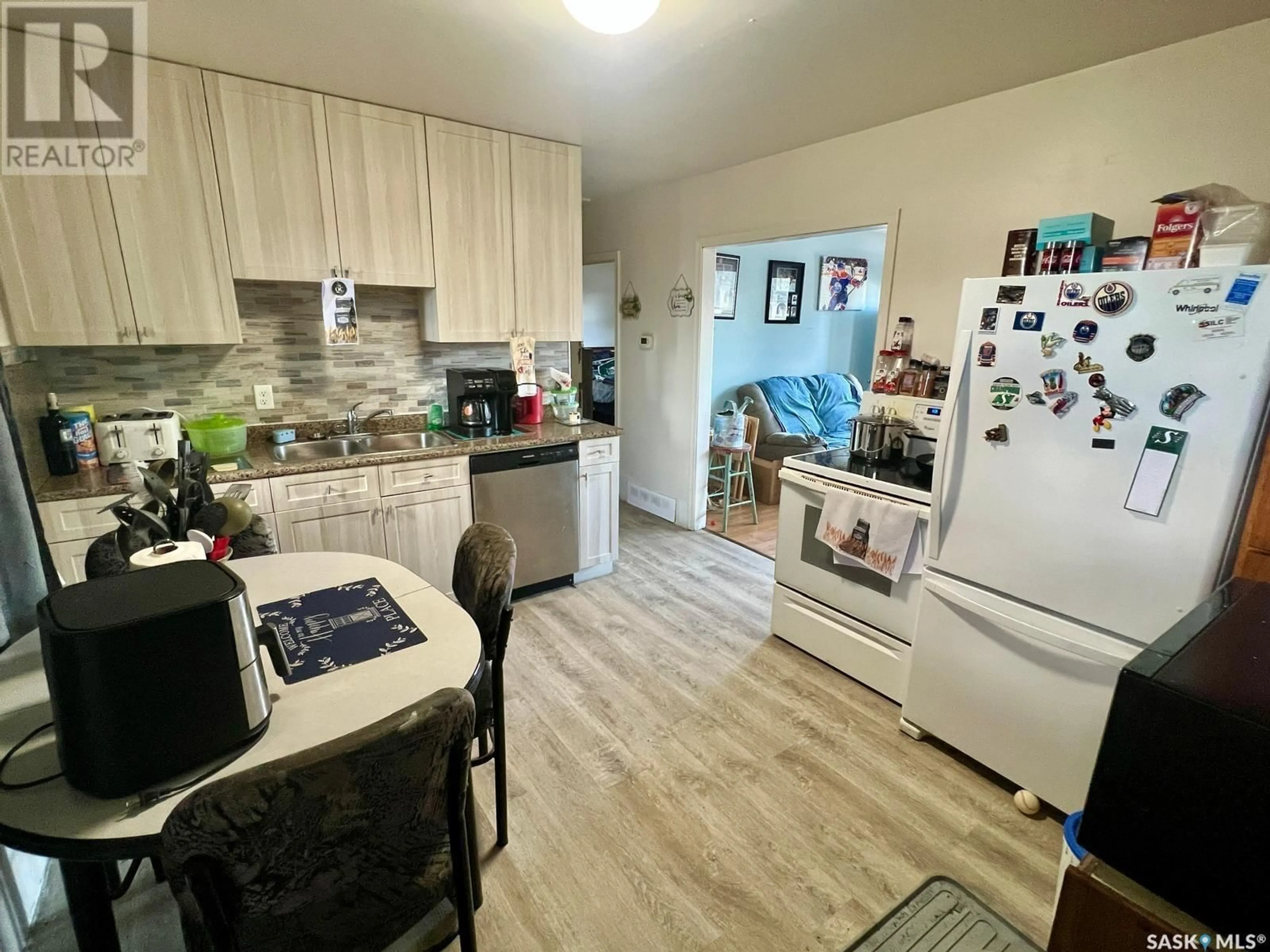Unknown for 446 MCINTYRE STREET, Regina Saskatchewan S4R2M3