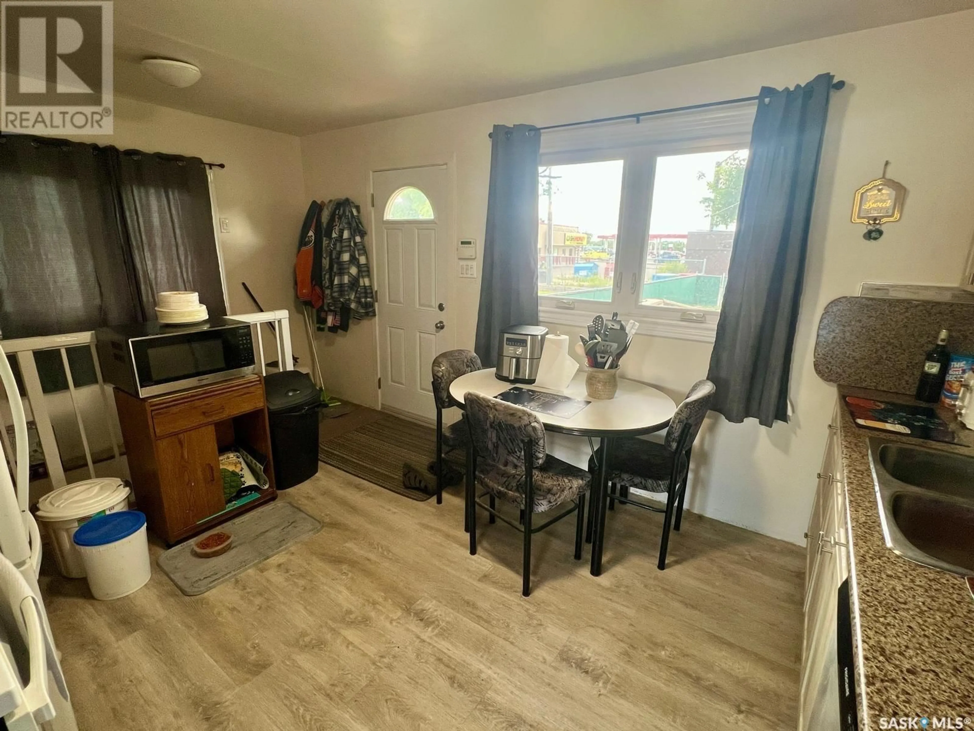 A pic of a room for 446 MCINTYRE STREET, Regina Saskatchewan S4R2M3