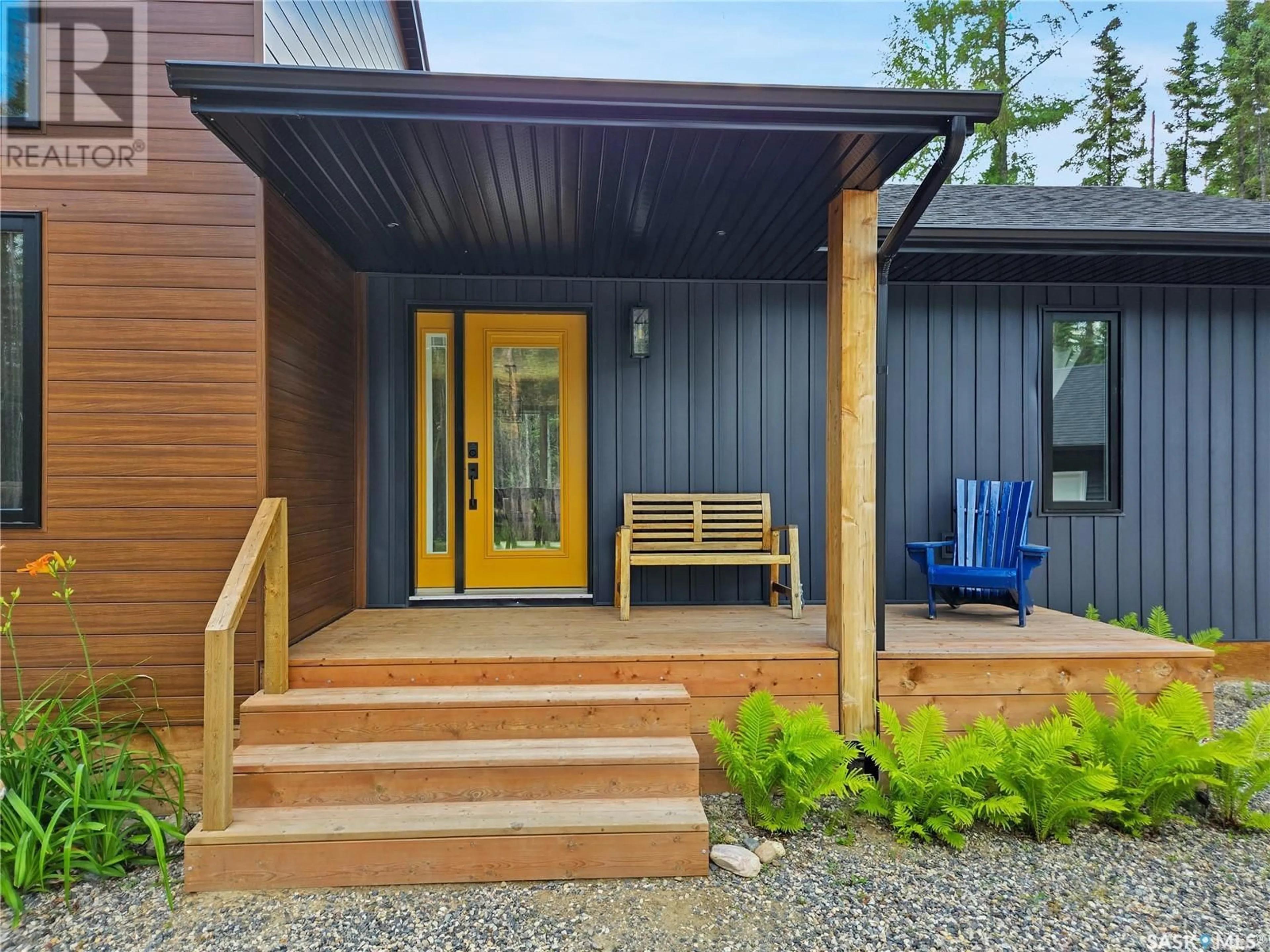 Indoor entryway for 16 JORTAN DRIVE, Candle Lake Saskatchewan S0J3E0