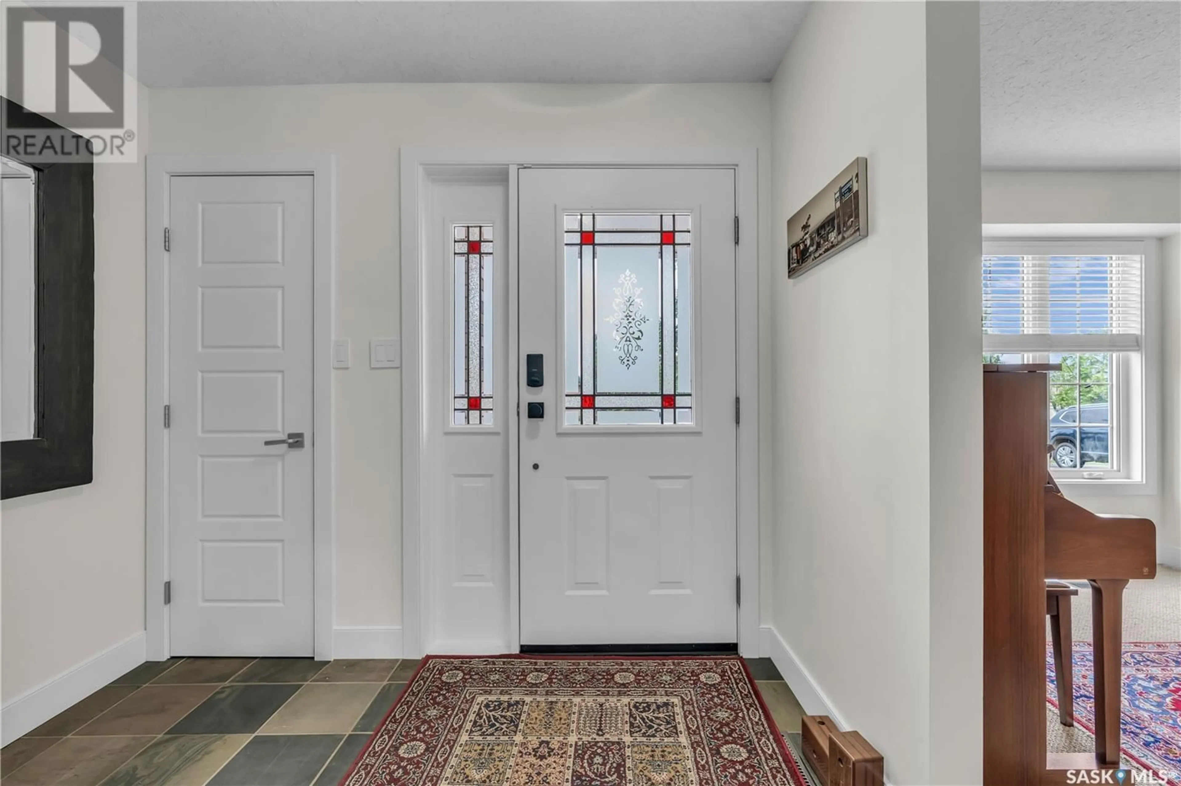 Indoor entryway for 9 CHEMIN BELLEVUE ROAD, Battleford Saskatchewan S0M0E0