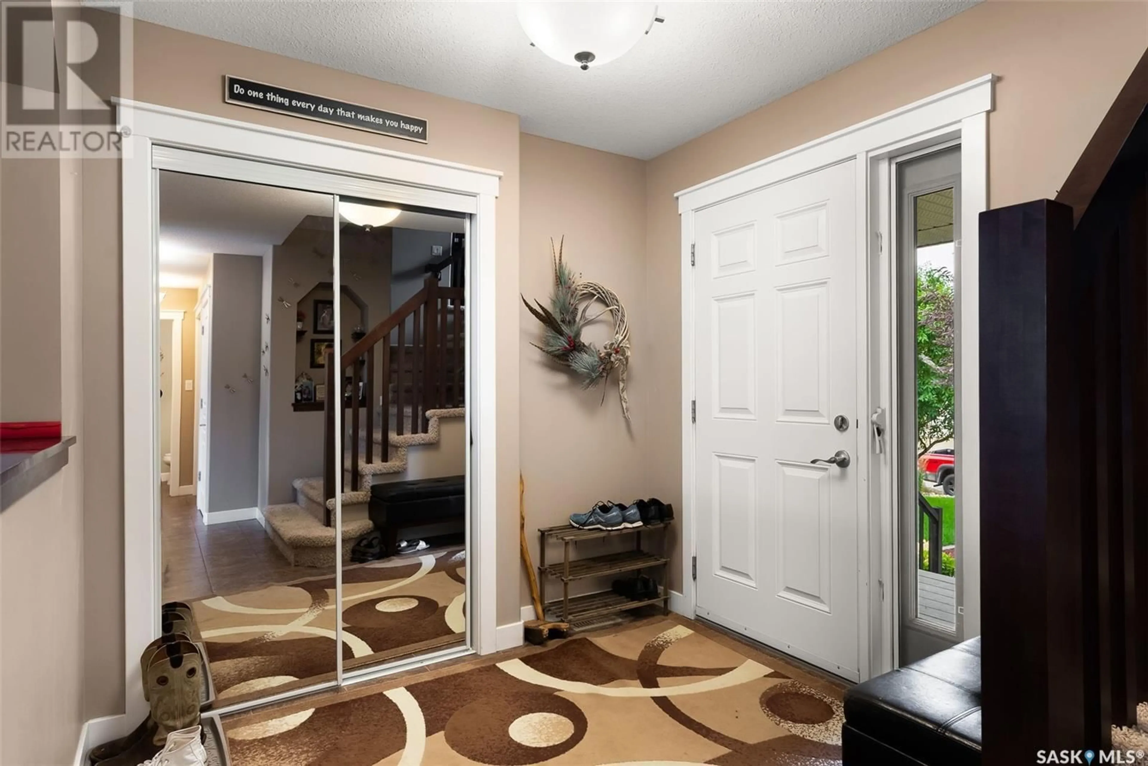 Indoor entryway for 4519 MCMILLAN DRIVE, Regina Saskatchewan S4X0C5