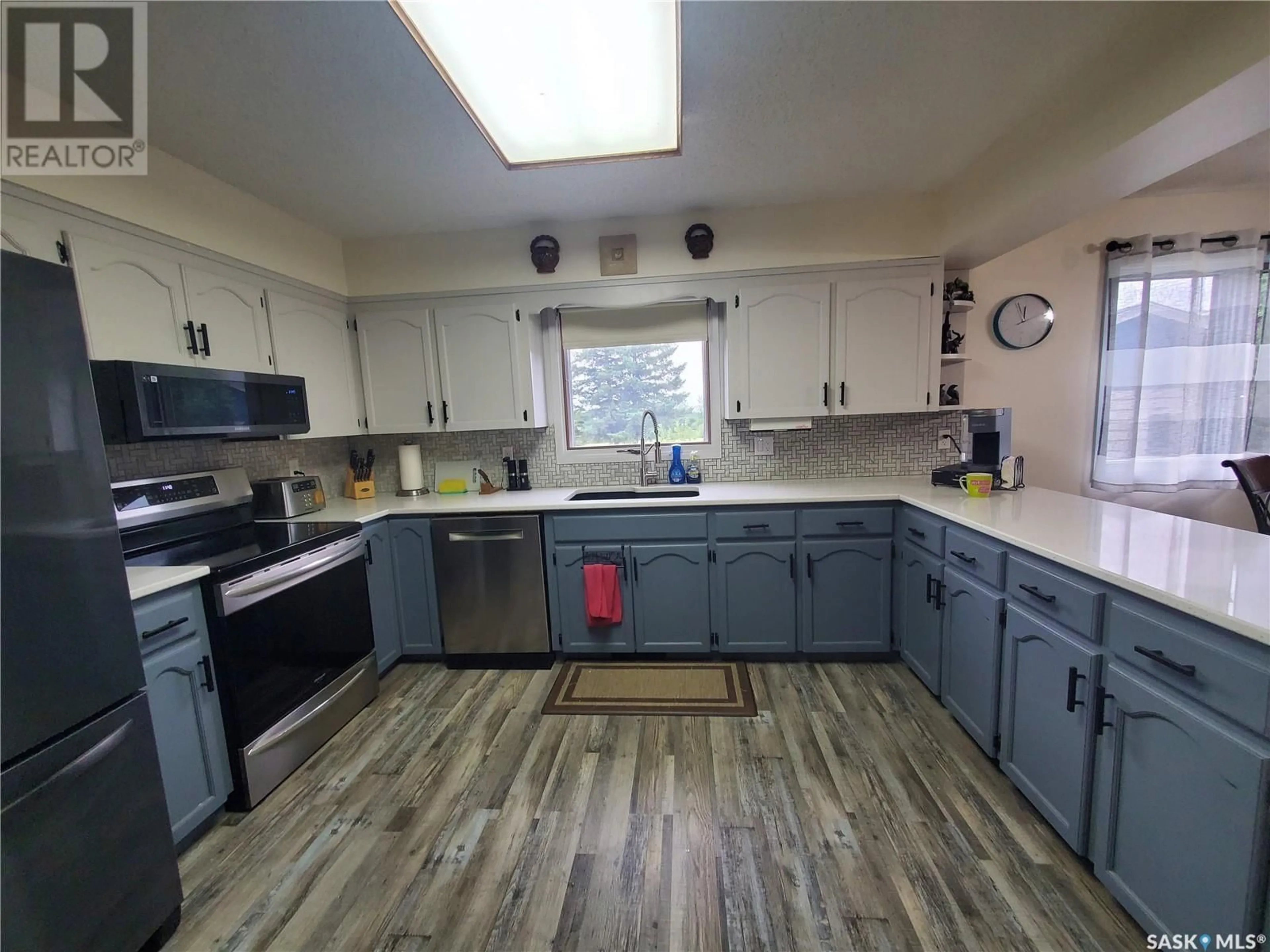 Open concept kitchen, unknown for 312 STEWART STREET, Kamsack Saskatchewan S0A1S0