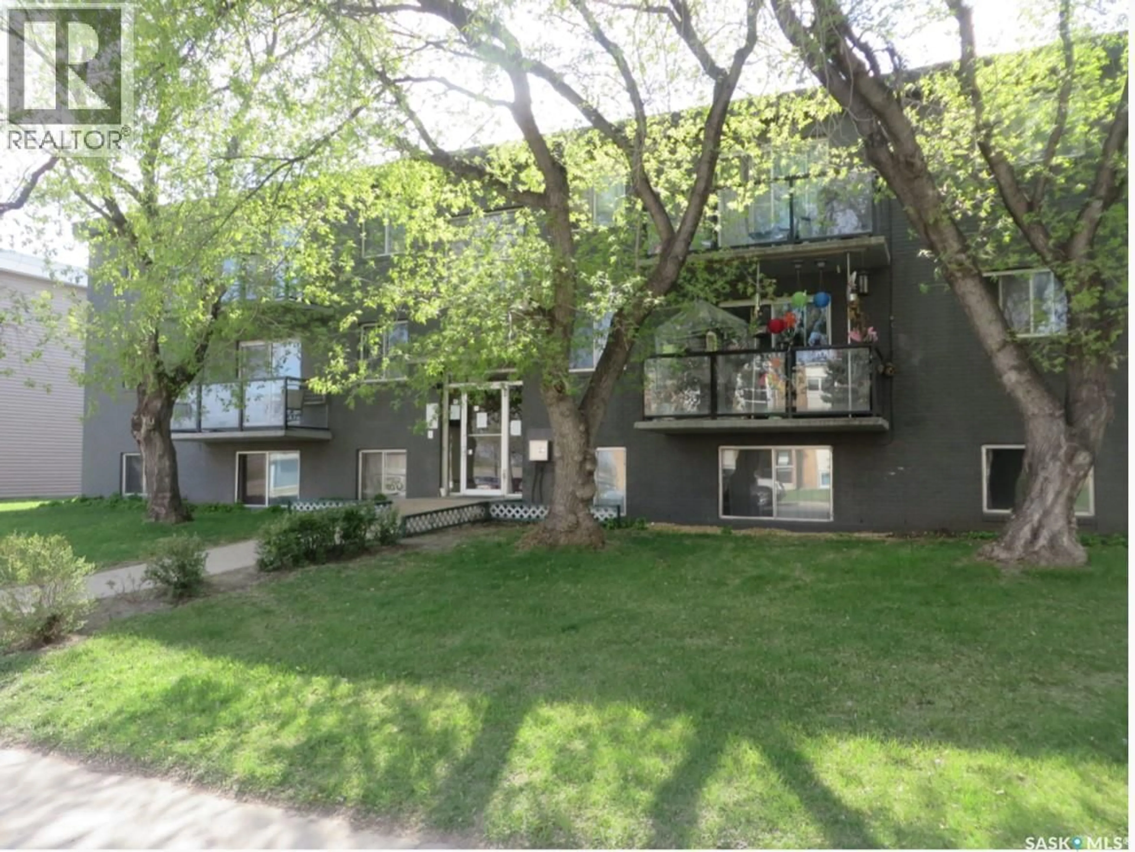 Unknown for 1115 W AVENUE N, Saskatoon Saskatchewan S7L3H7