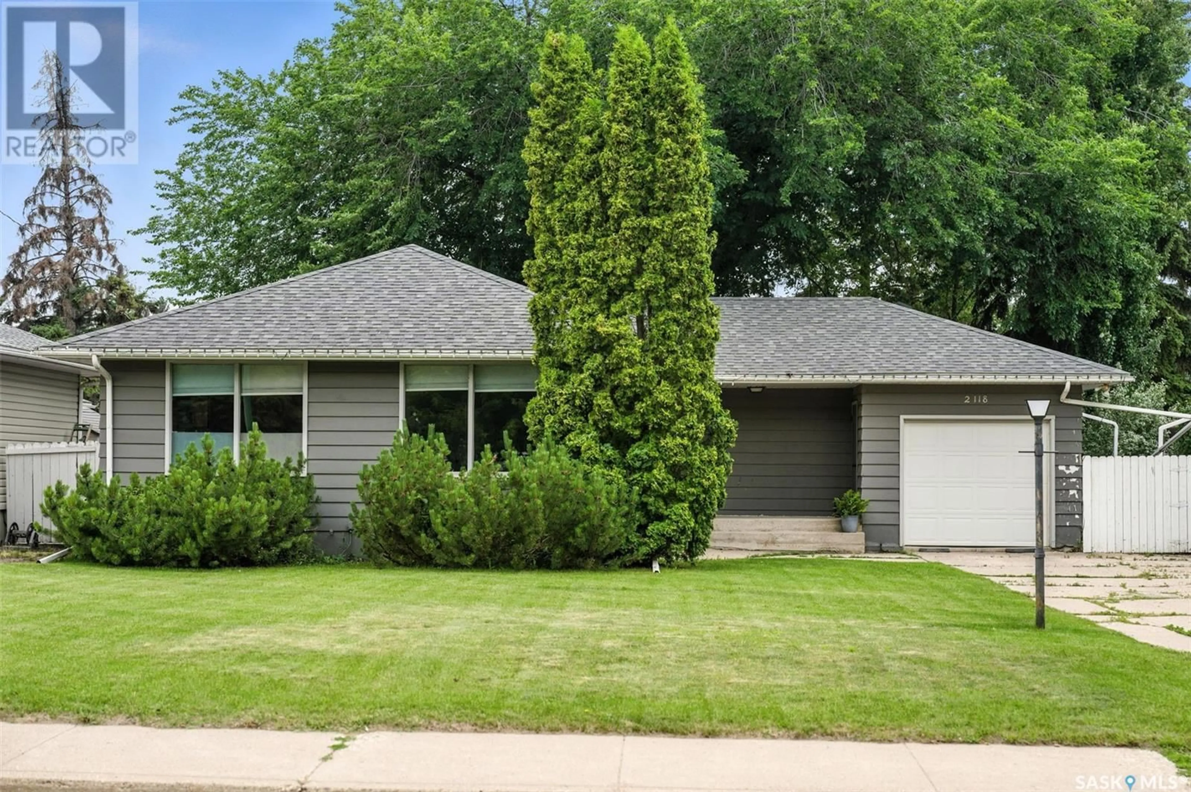 Unknown for 2118 HAULTAIN AVENUE, Saskatoon Saskatchewan S7J1P6