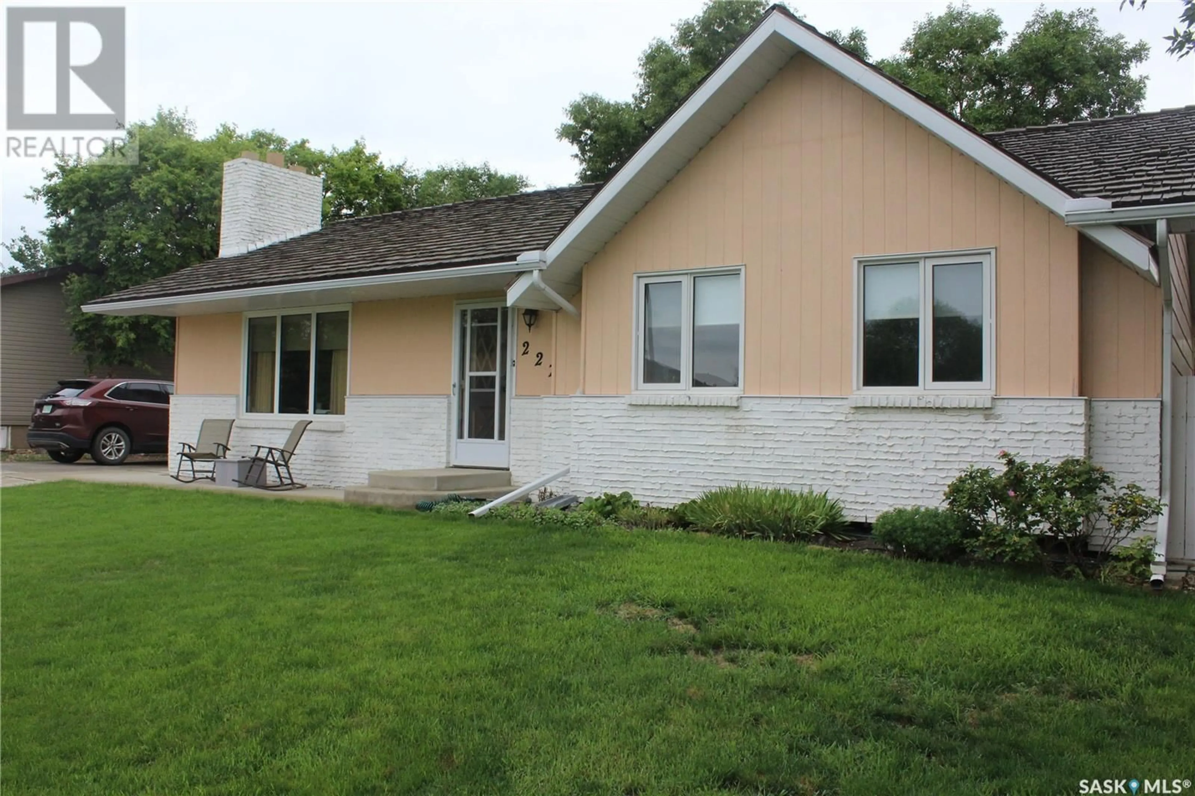 Home with vinyl exterior material, street for 227 KING STREET, Milestone Saskatchewan S0G3L0