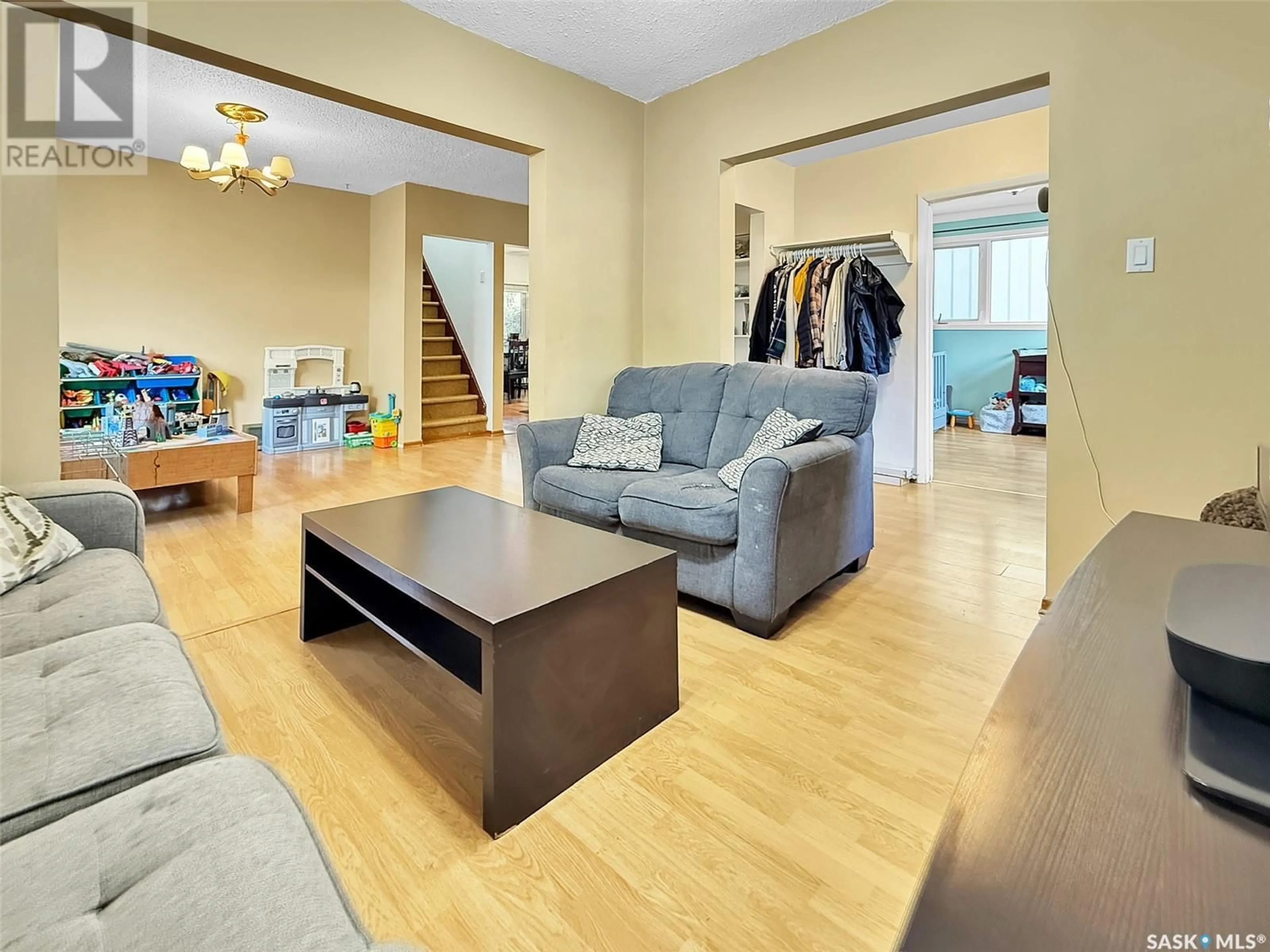 Living room with furniture, unknown for 44 5TH AVENUE, Swift Current Saskatchewan S9H2K7