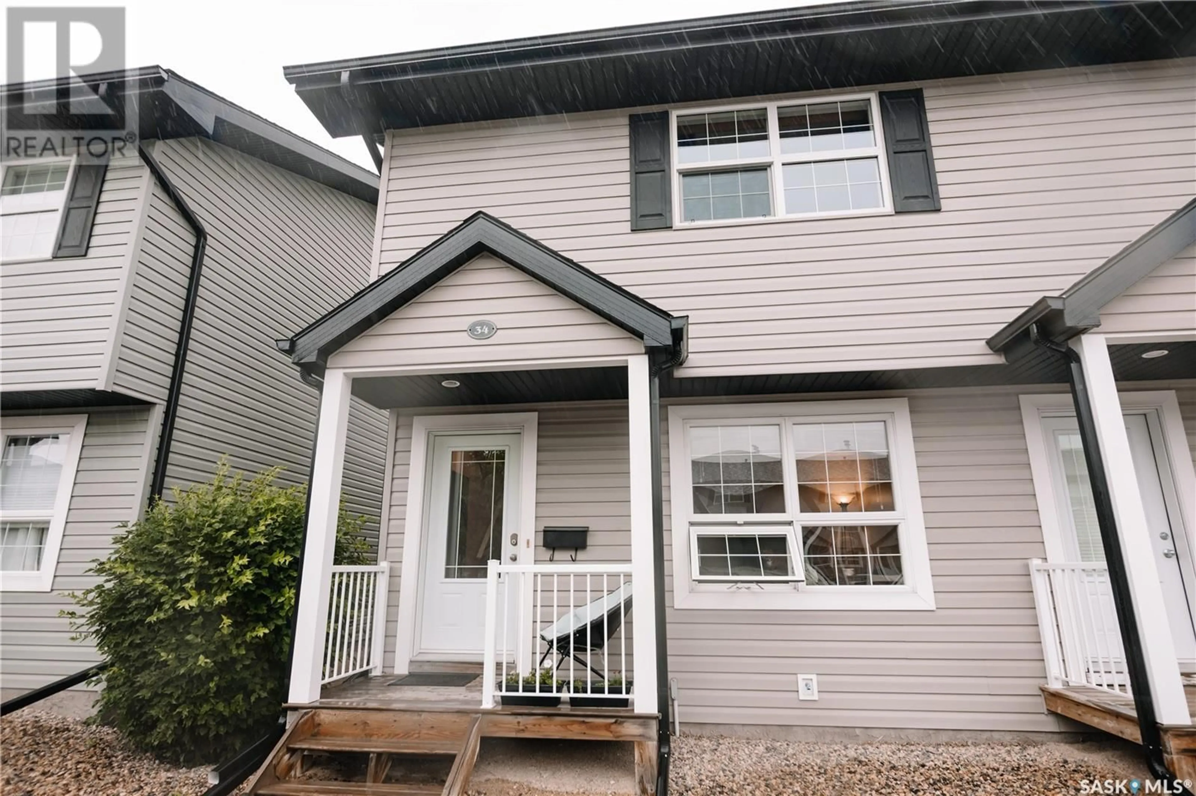 Home with vinyl exterior material, street for 4500 - 34 CHILD AVENUE, Regina Saskatchewan S4X0A8
